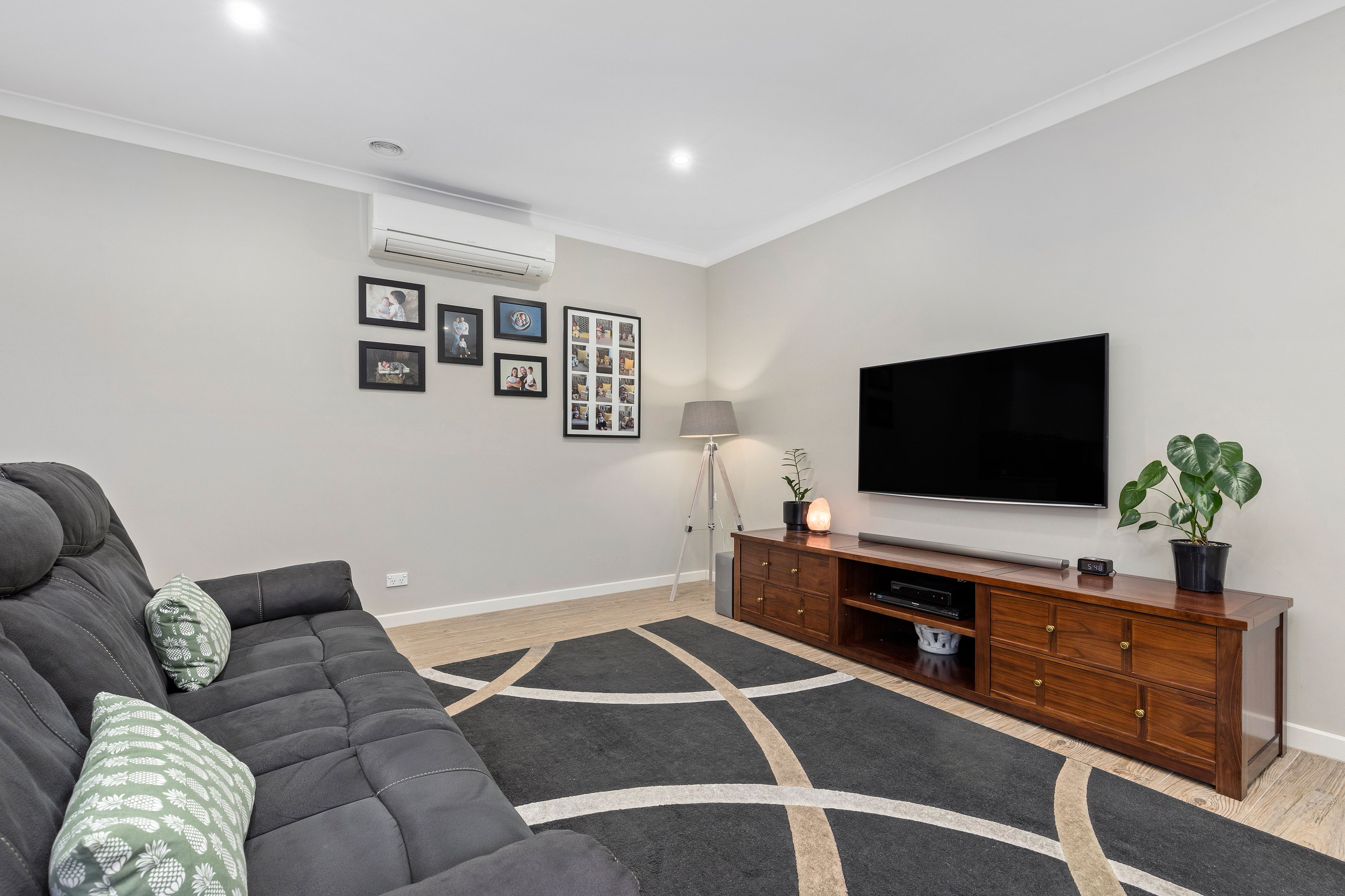 2/17 Silver Street, Cheltenham, VIC 3192