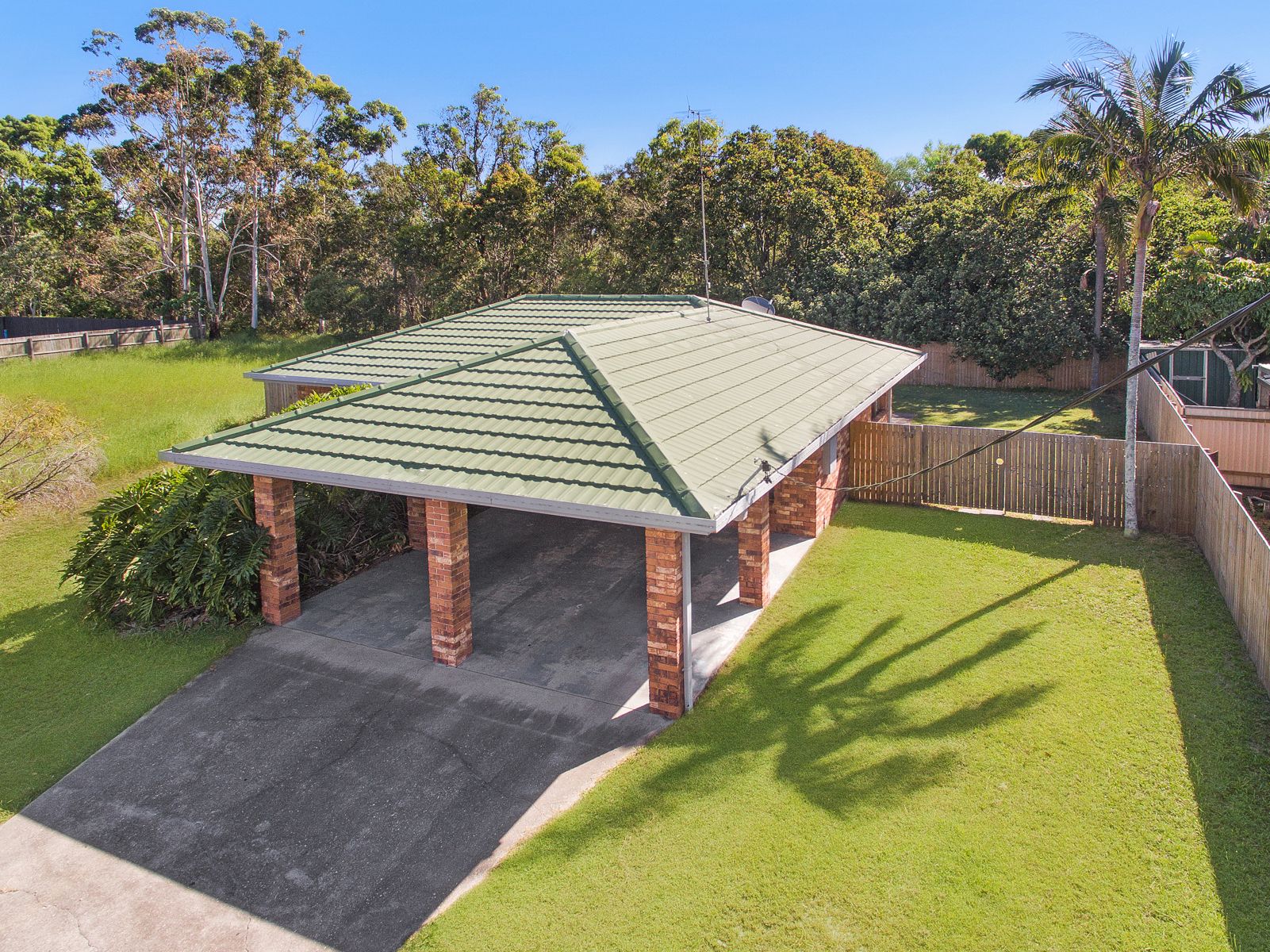 123 Amarina Avenue, Mooloolaba, QLD 4557