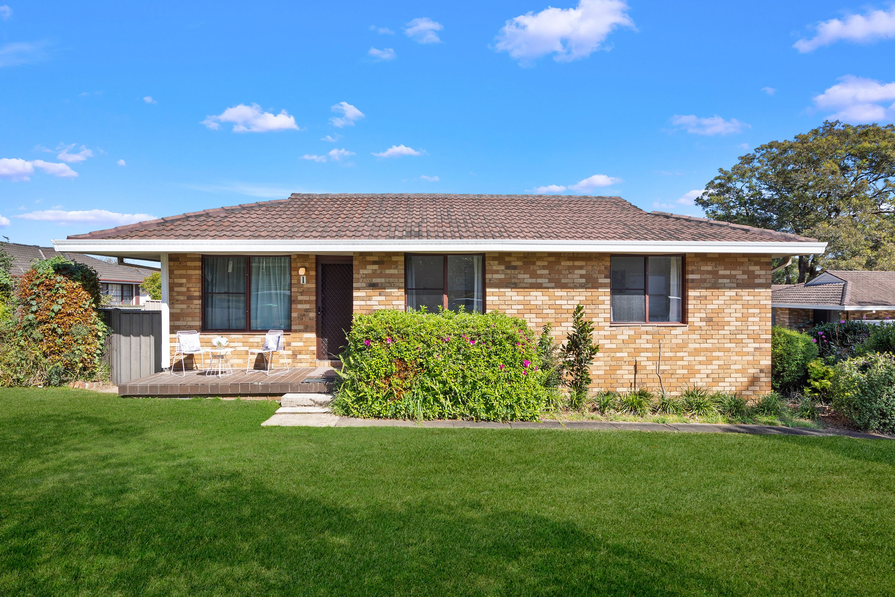 23 Mutual Road, Mortdale NSW 2223