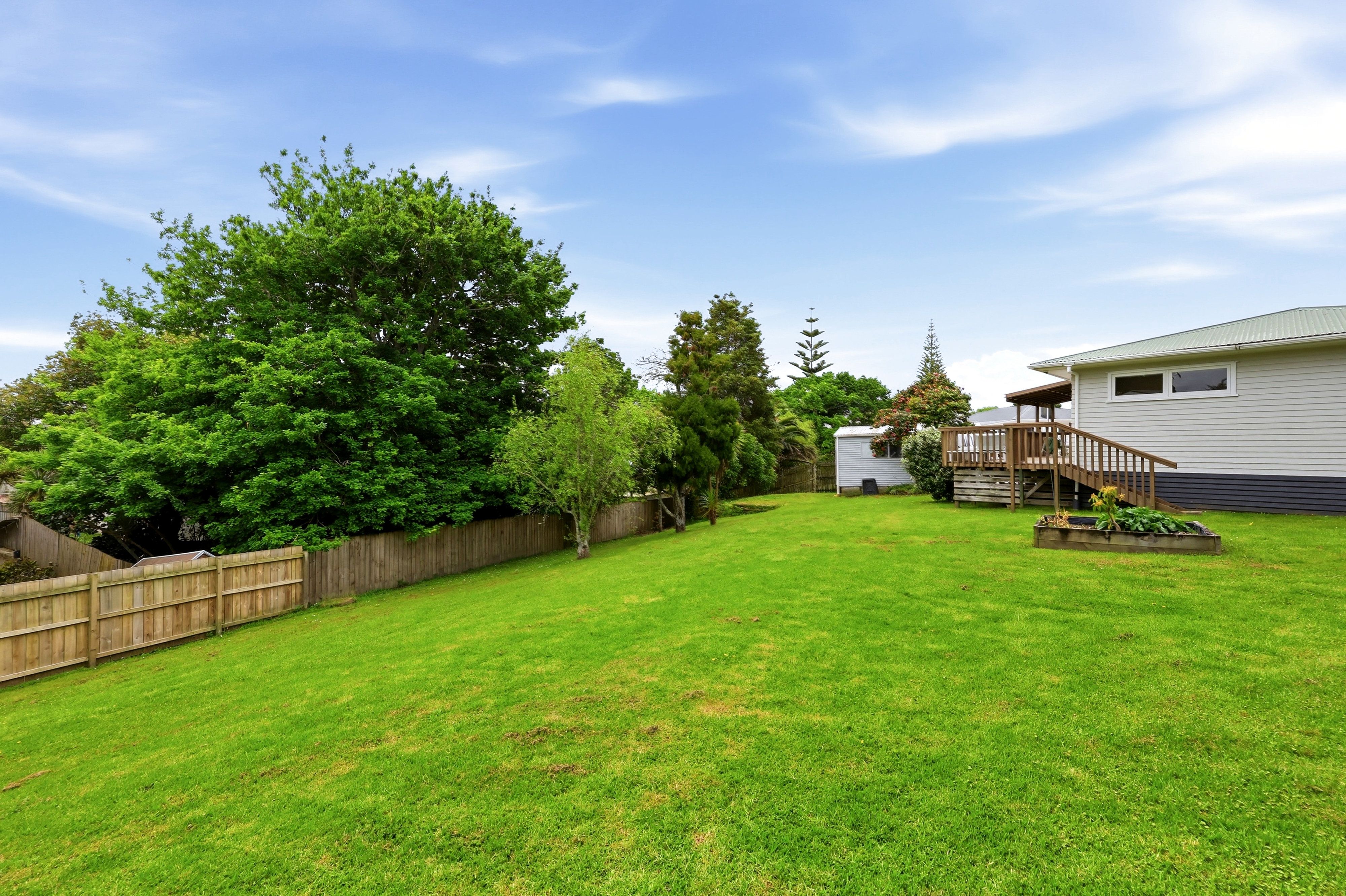 34 Fairclough Road, Beach Haven, North Shore City