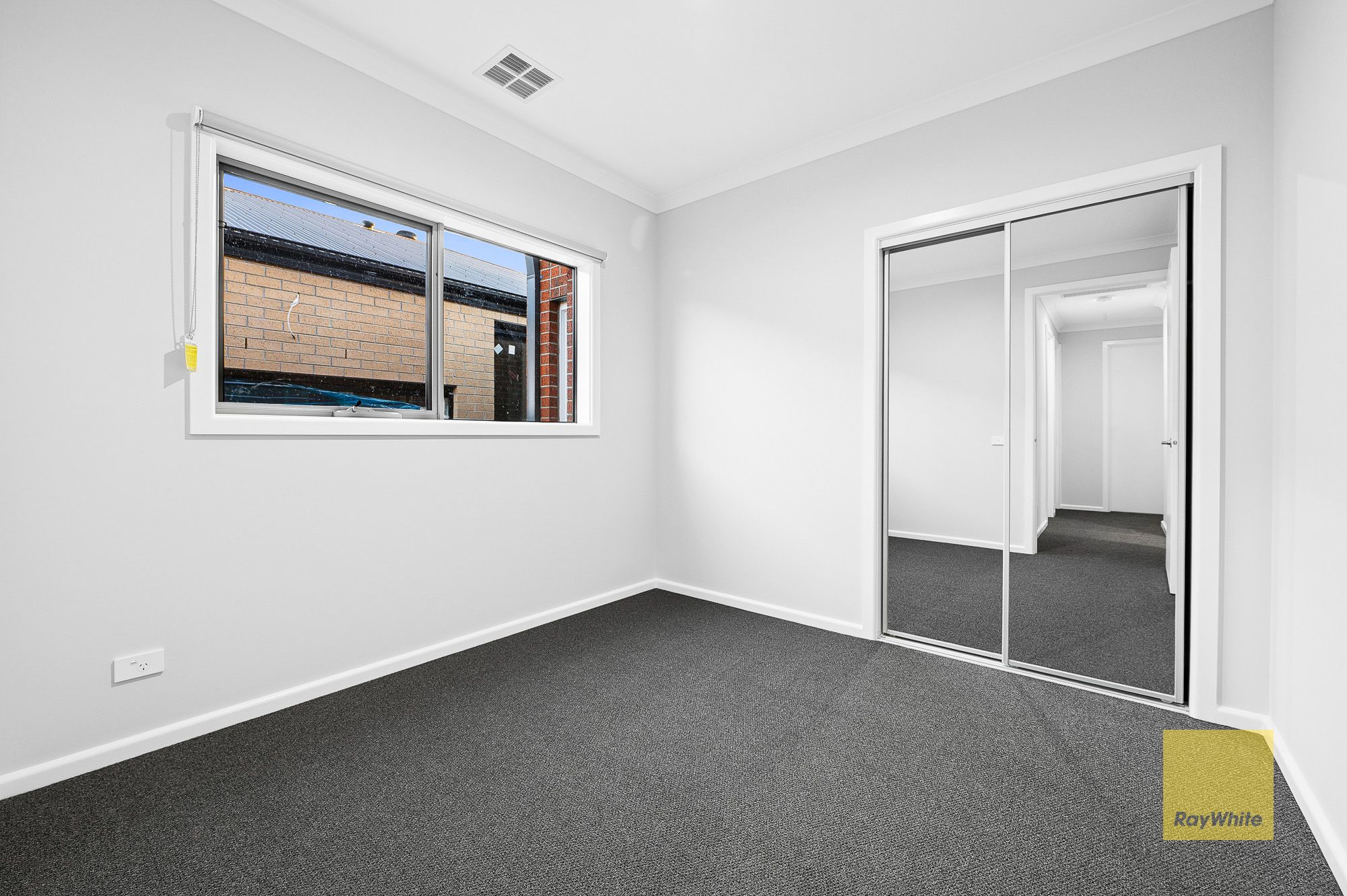 70 Bishopgate Boulevard — photo 7 of 17