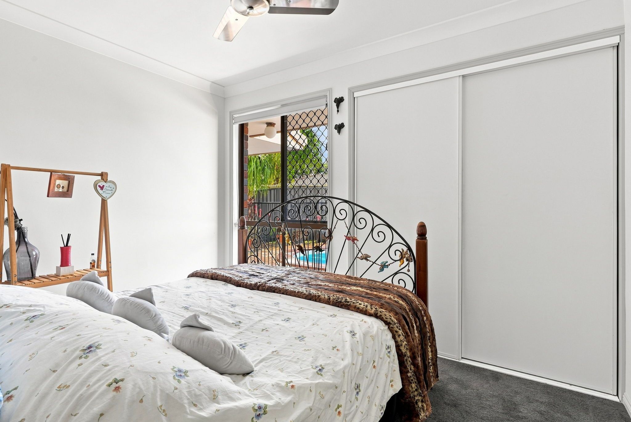 32 Zinnea Street — photo 8 of 17