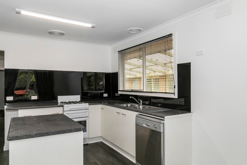 3 Concord Place, Ferntree Gully, VIC 3156