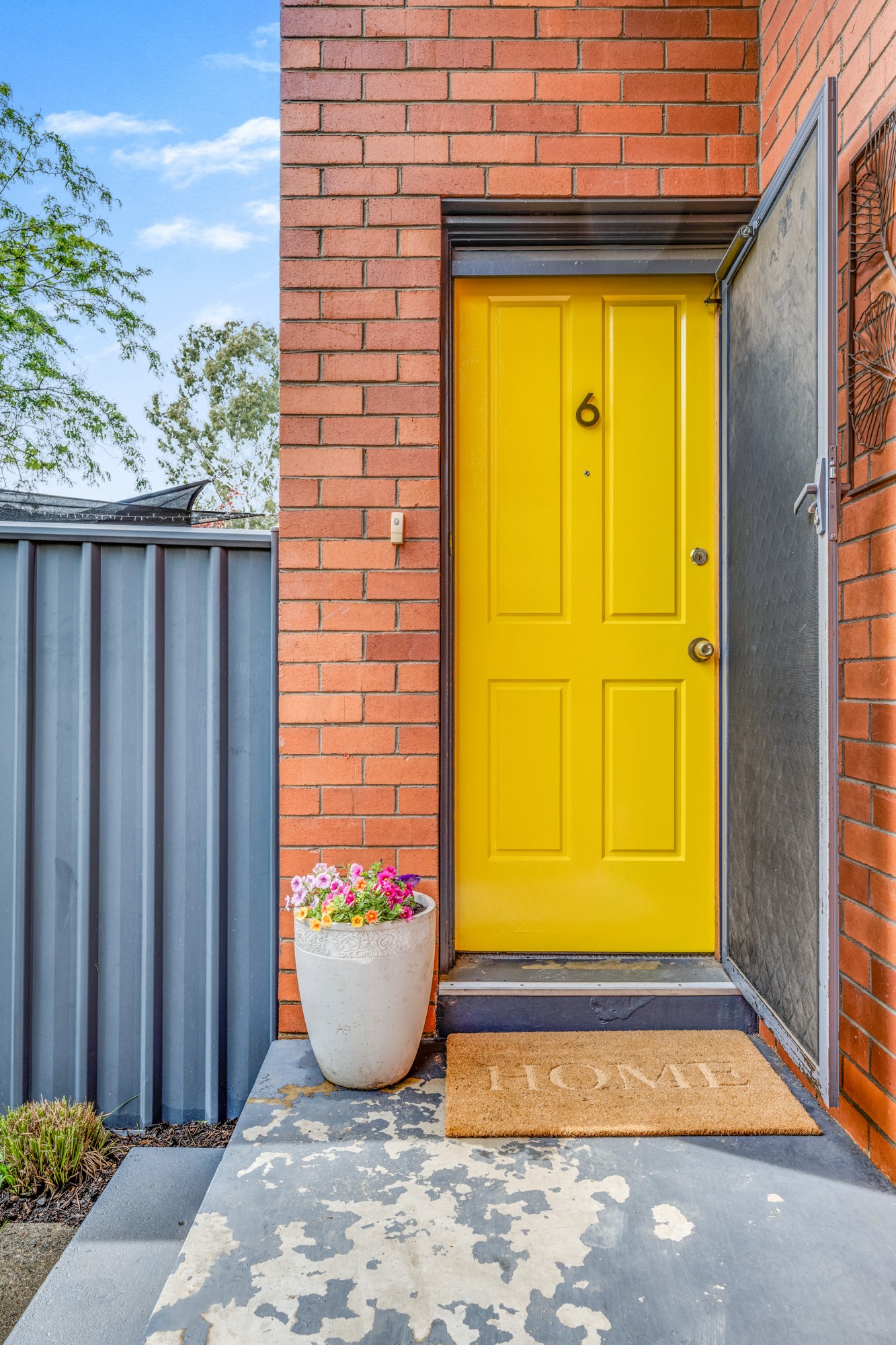 6 Dangar Place, Charnwood, ACT 2615