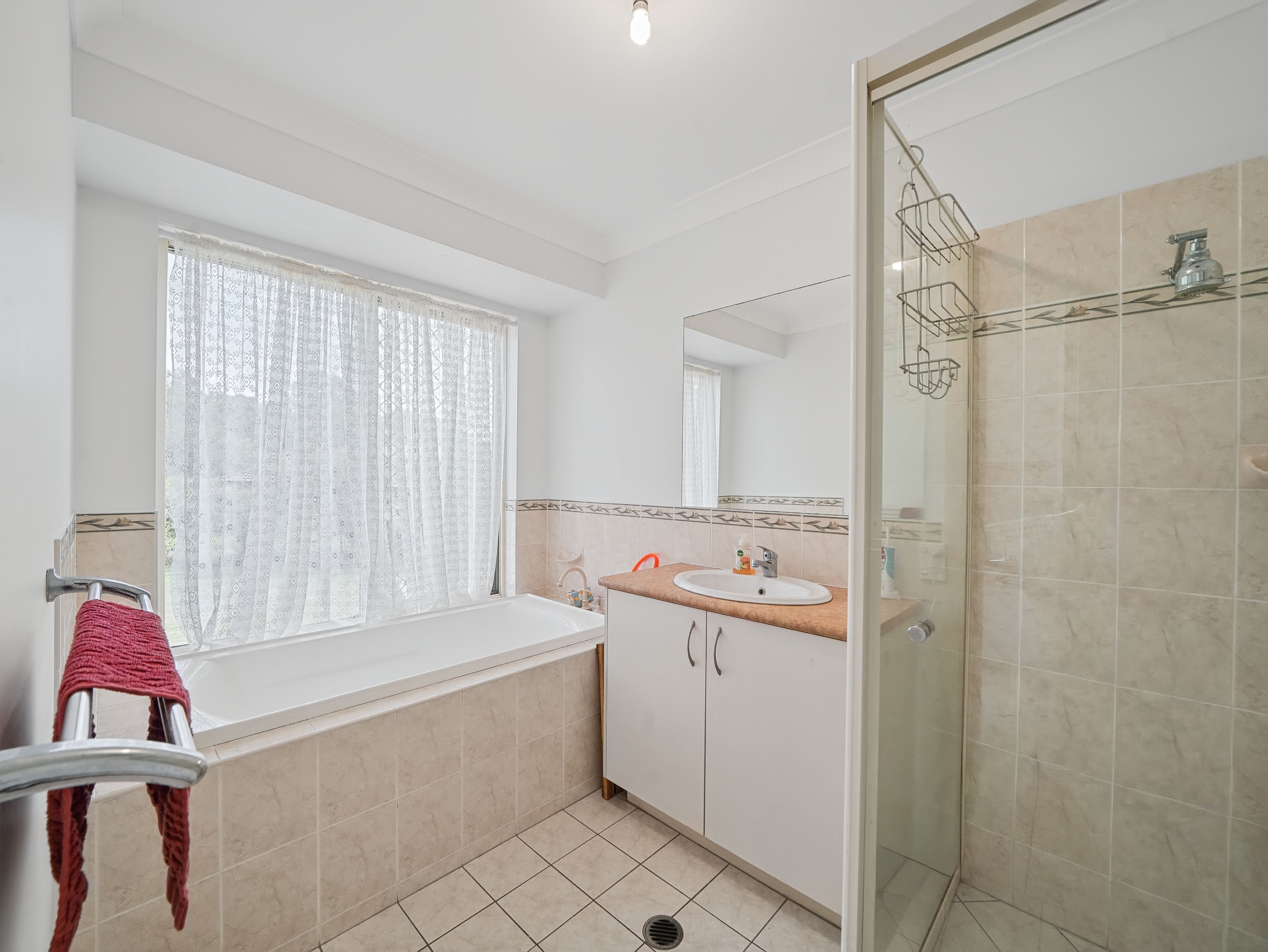32 Northfield Place — photo 14 of 29