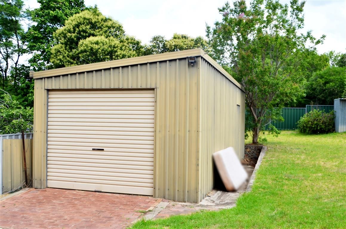 84 Merivale Street, Tumut, NSW 2720
