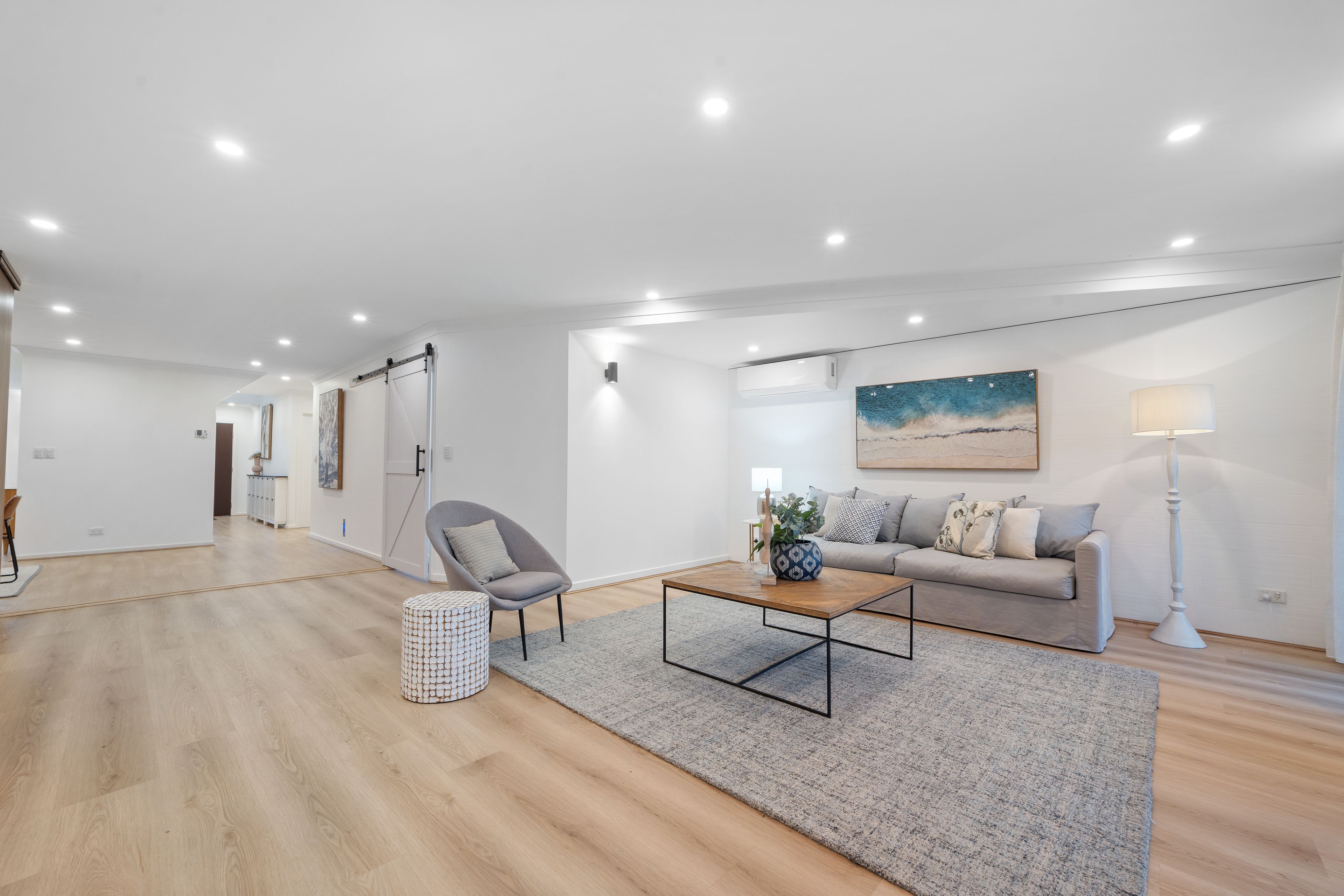 12 Roberts Avenue — photo 6 of 26