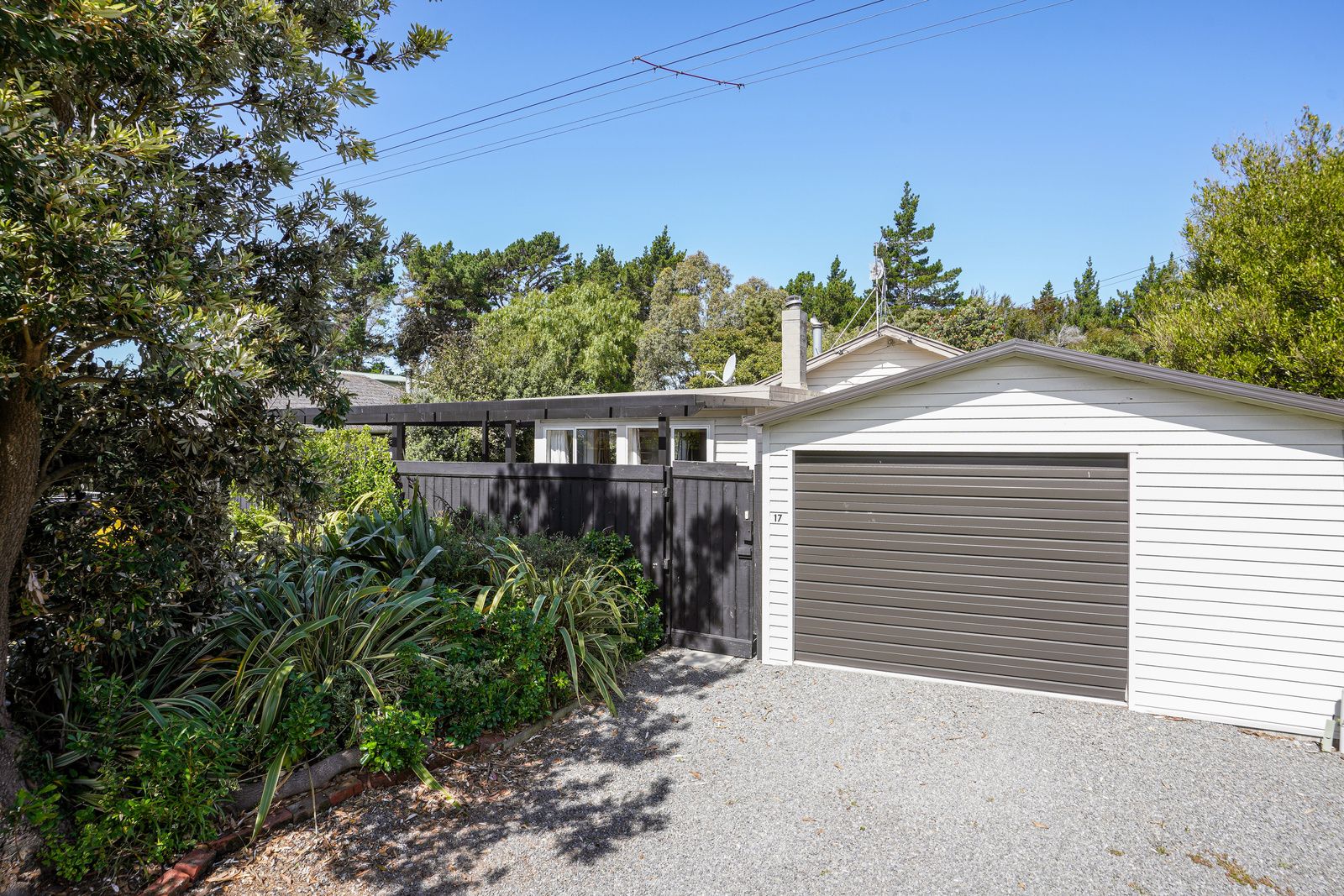 17 Elizabeth Square, Leithfield Beach, Hurunui District