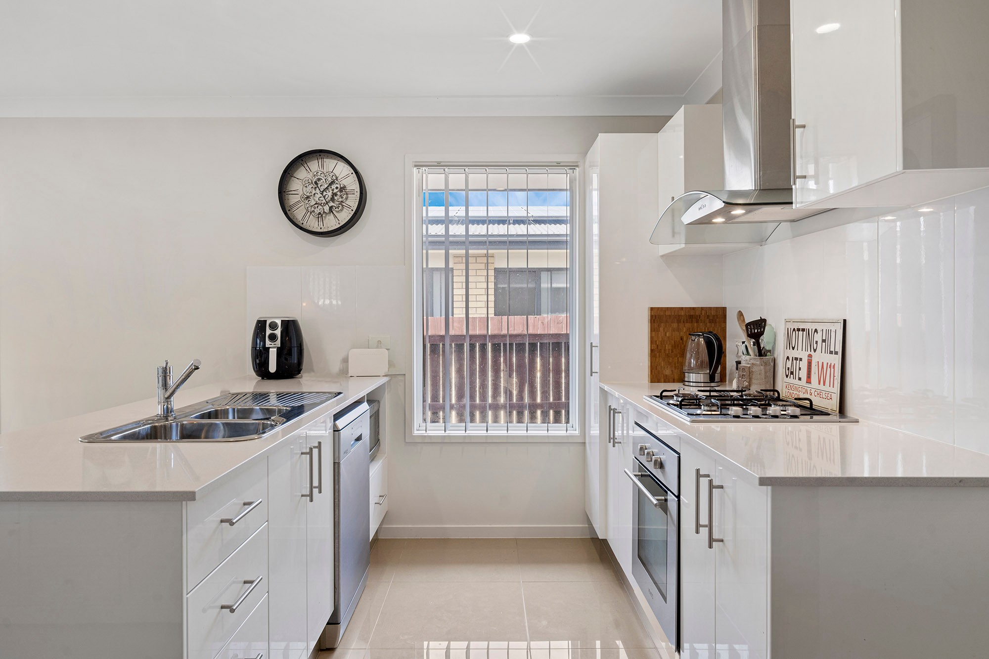 16 Sunstone Court, Logan Reserve, QLD 4133