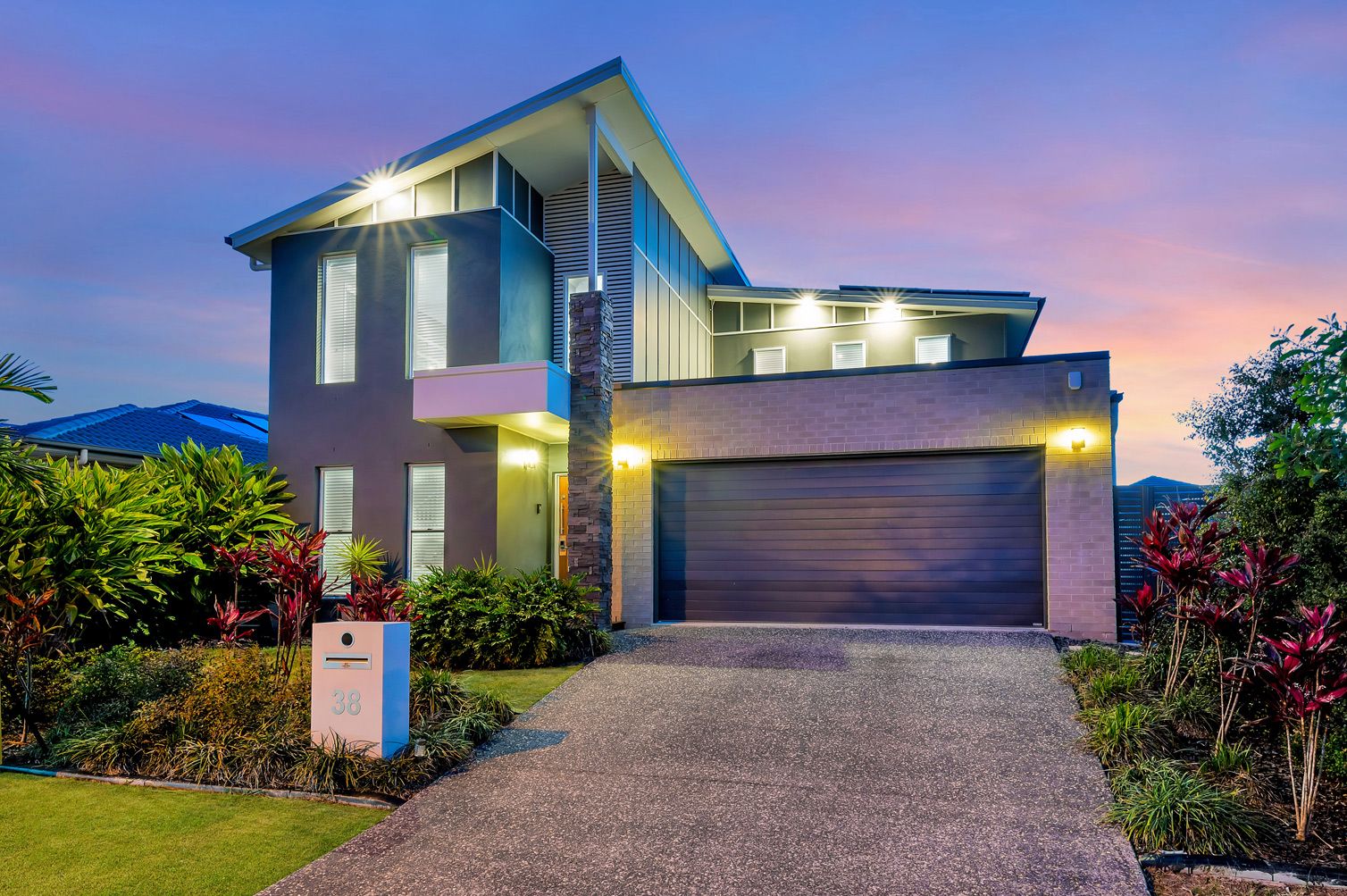 38 Azure Way, Coomera QLD 4209