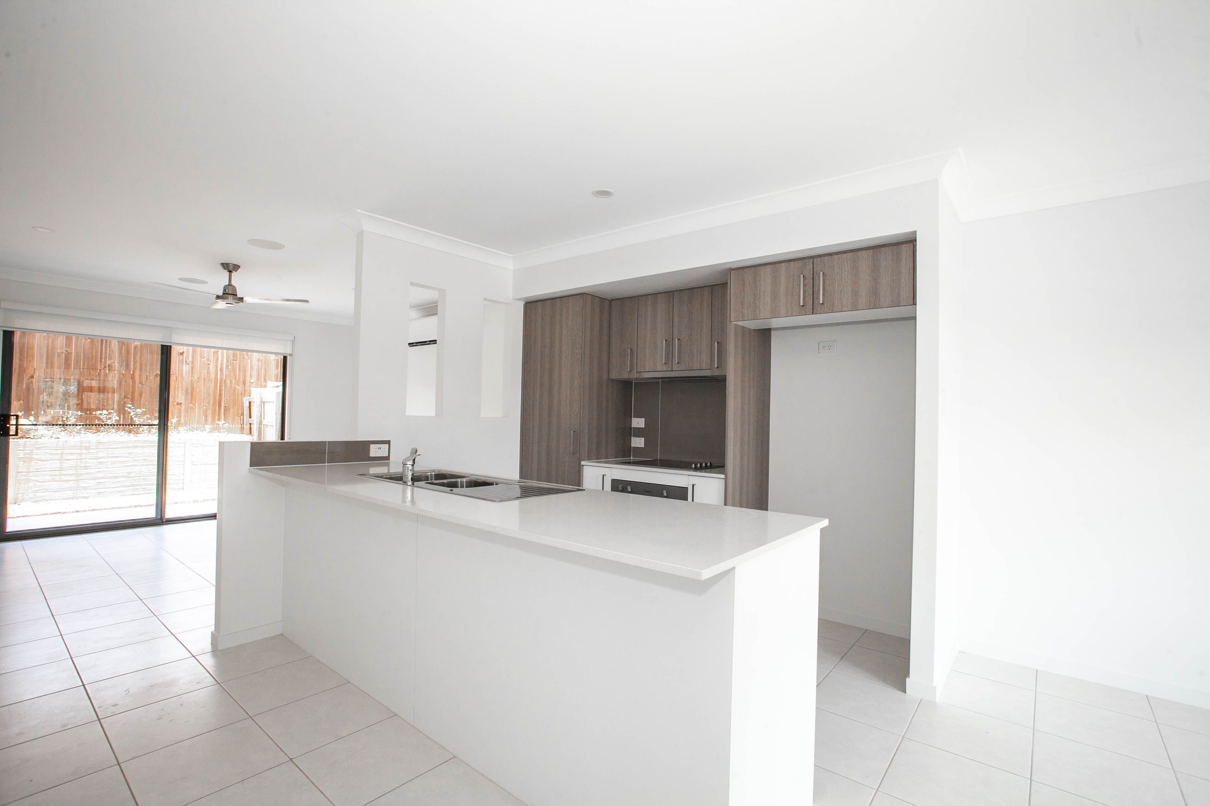 16 Bottlebrush Drive, Deebing Heights, QLD 4306