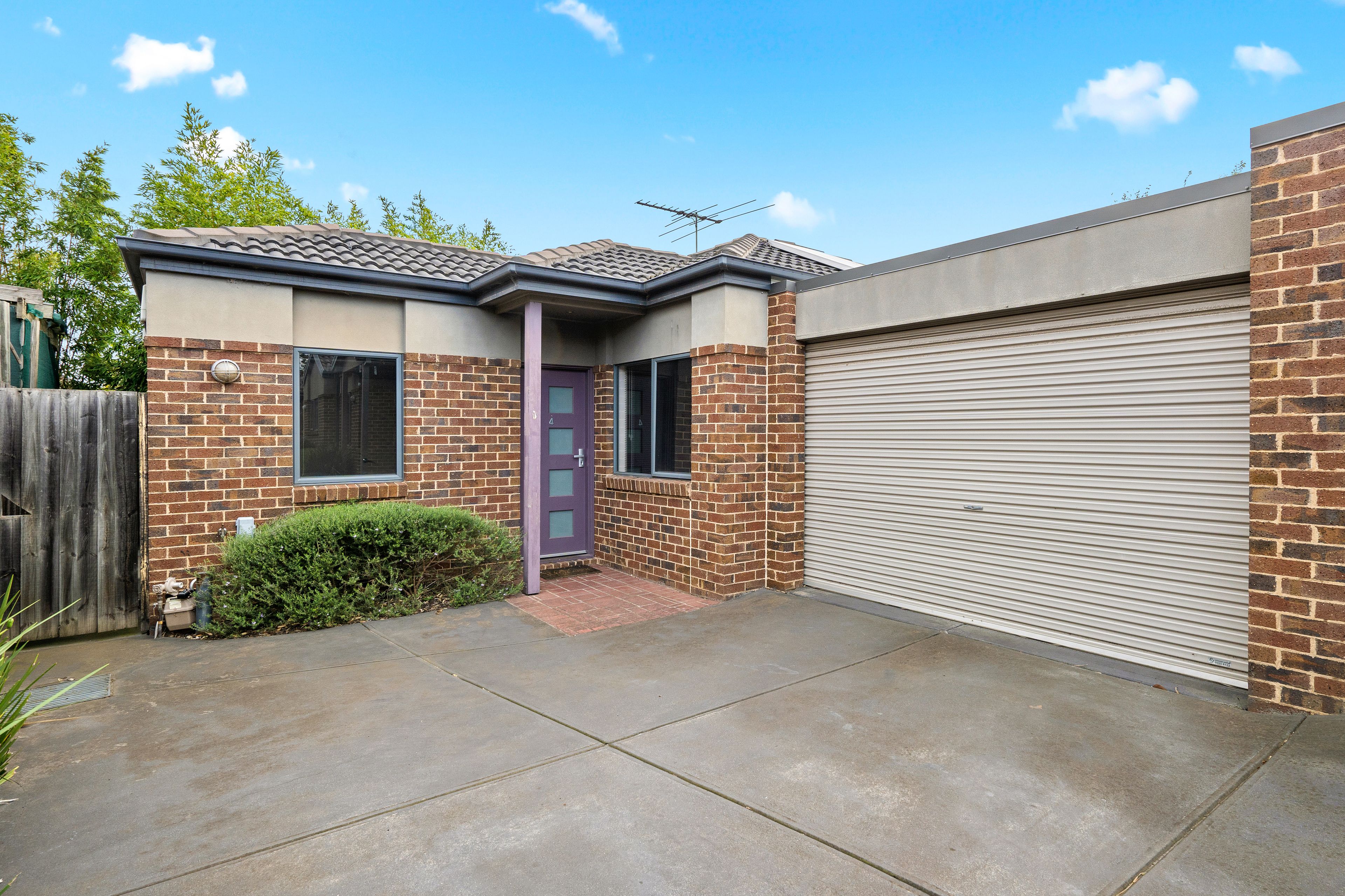 37 Cash Street, Kingsbury VIC 3083