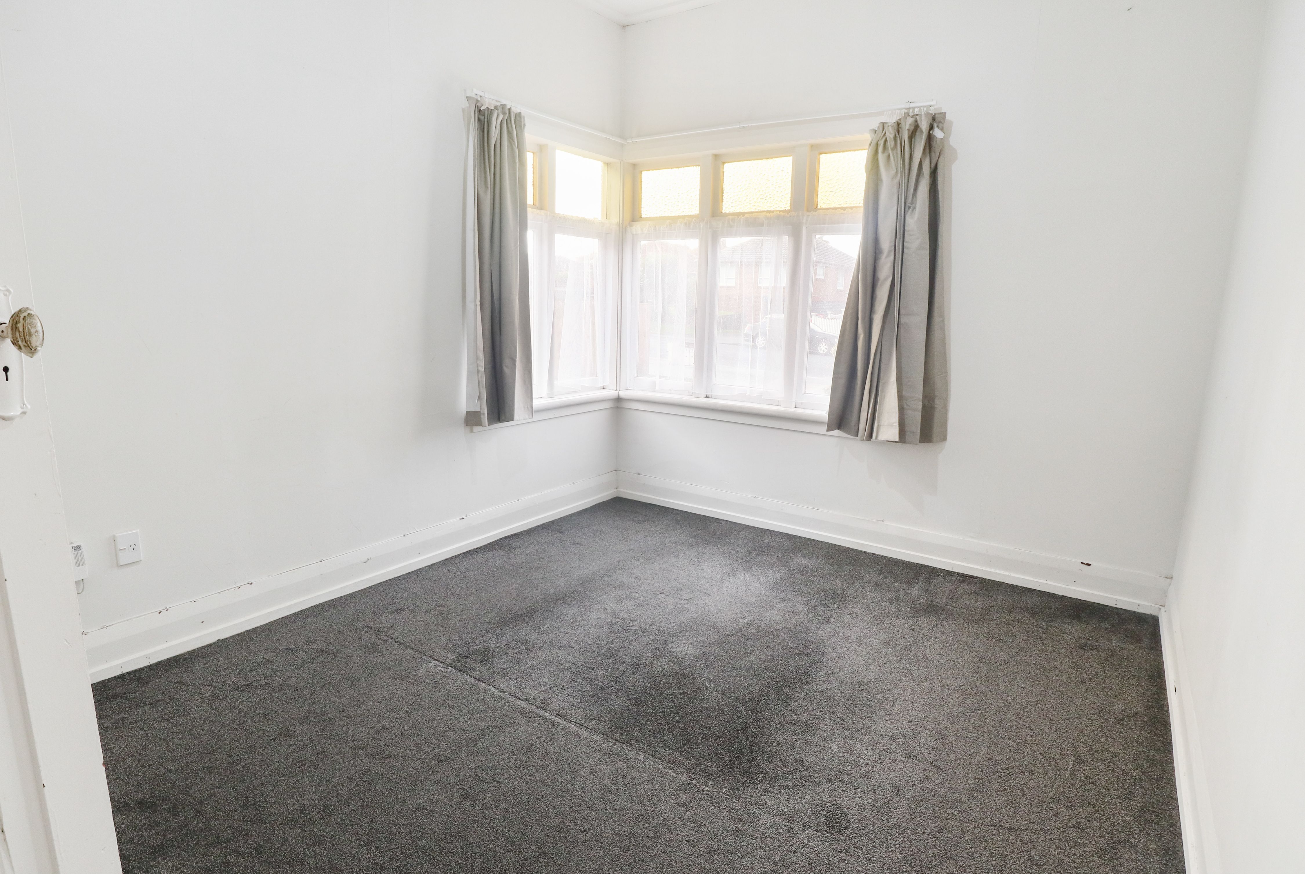 2/5 Ferndale Road, Mount Wellington, Auckland City