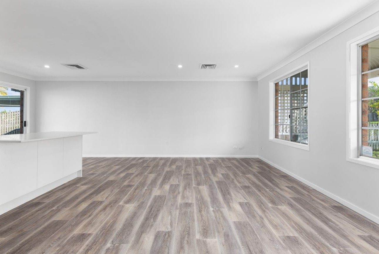33 Middle Street — photo 3 of 11