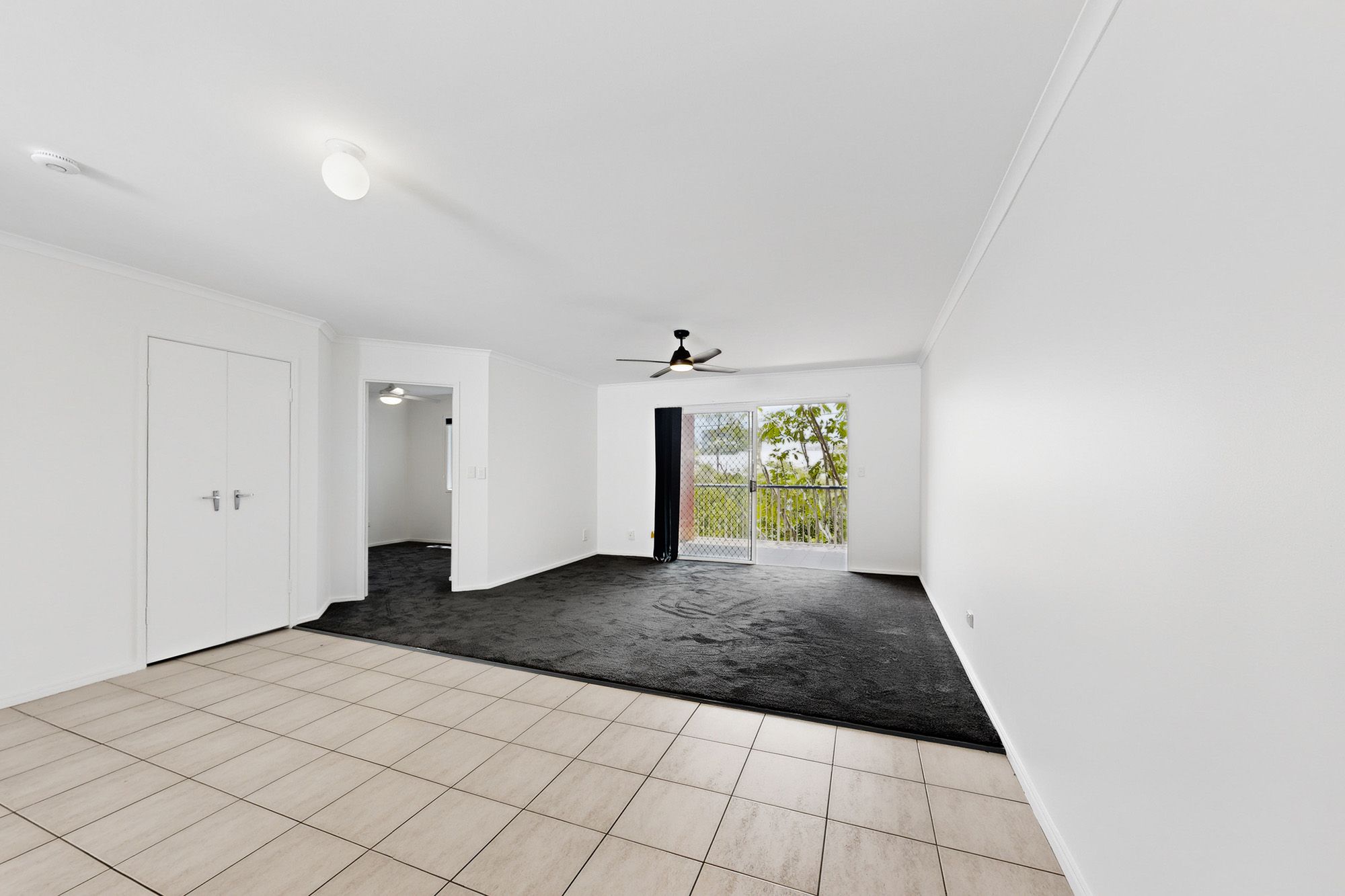 4/27 Norman Drive — photo from Ray White Brisbane City