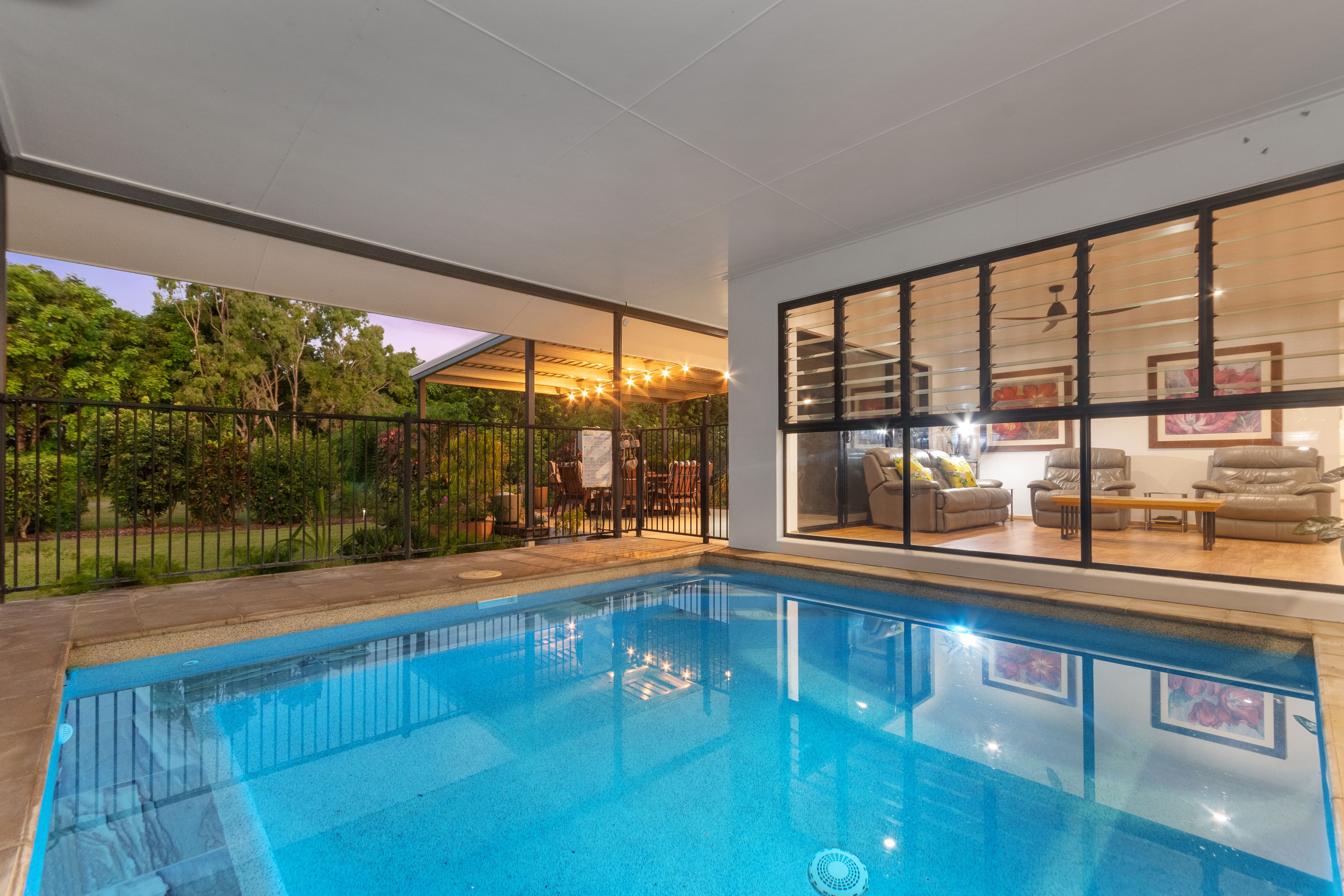 1-2 Ashman Court, Alligator Creek, QLD 4816