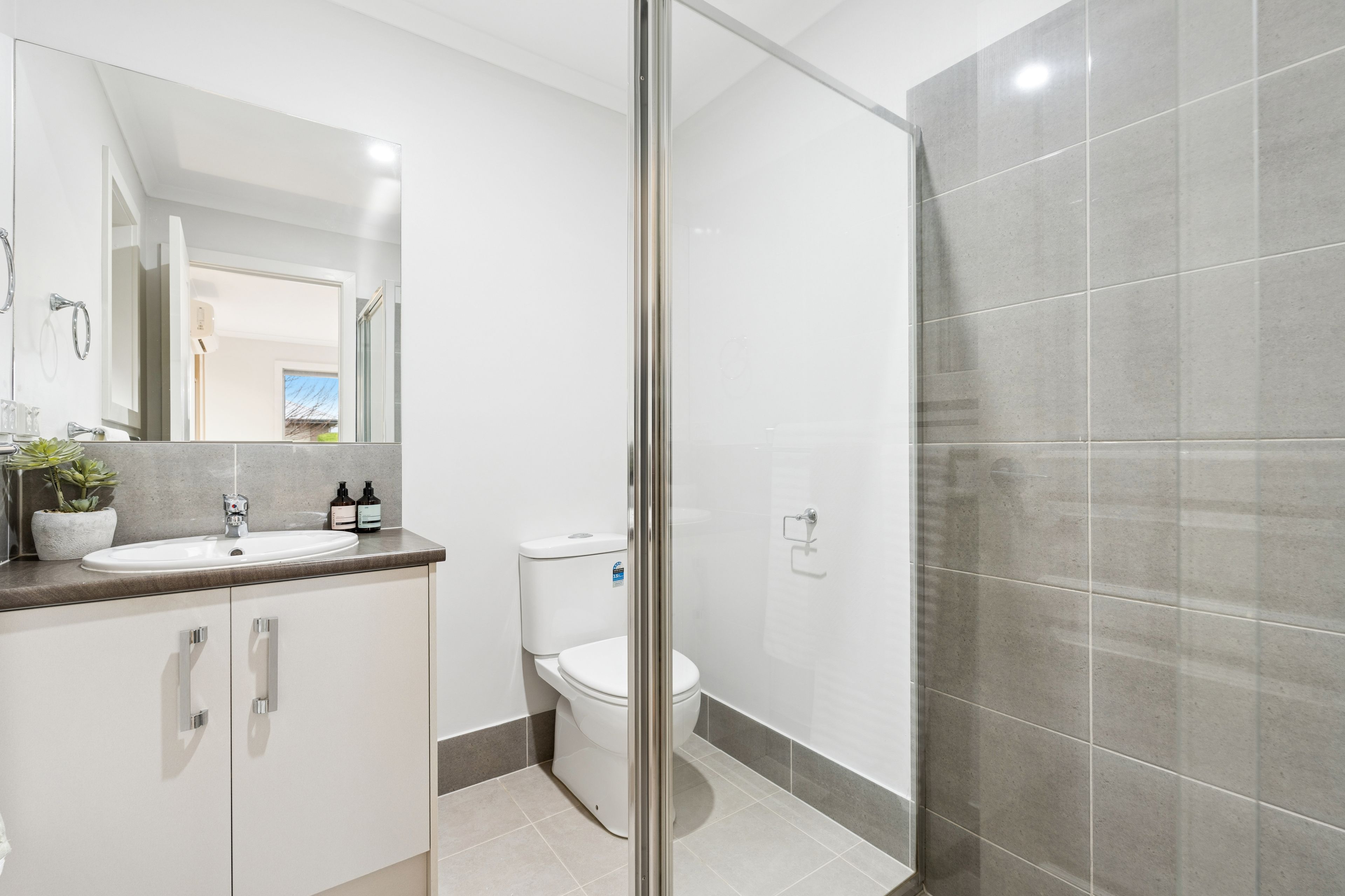 8A Heathfield Street — photo 8 of 16