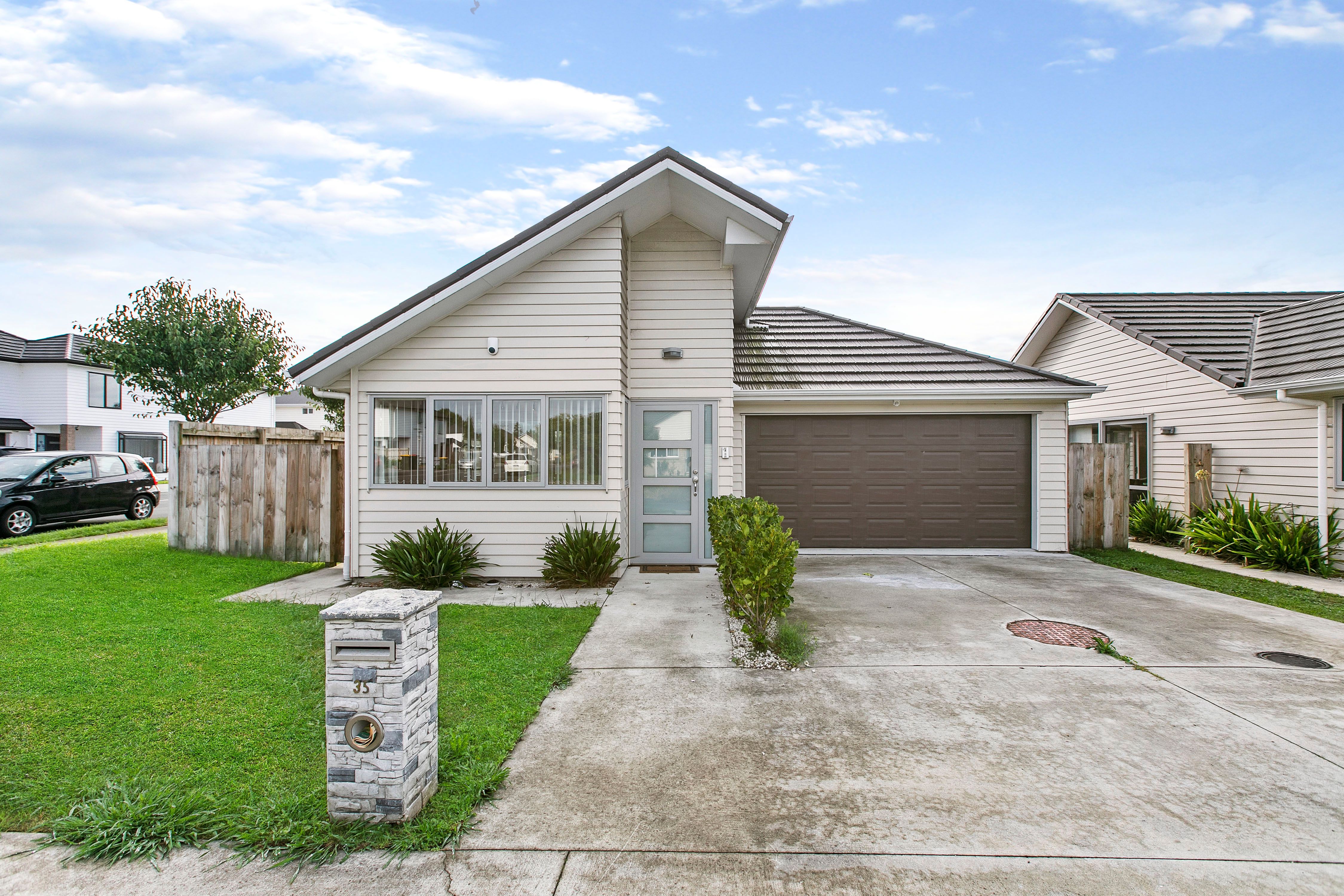 35 Whekau Drive, Takanini, Papakura 2112 Leased House Ray White