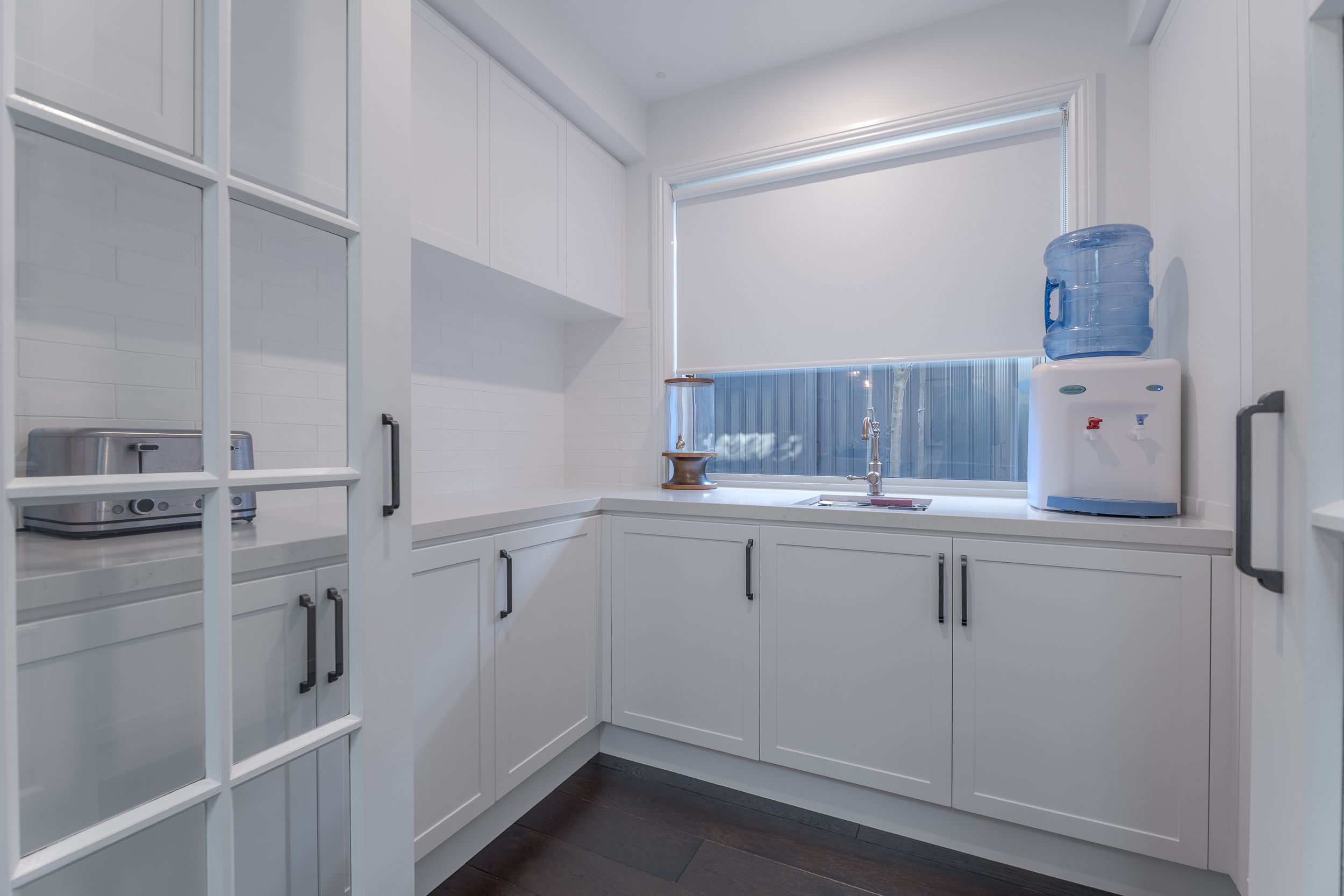 33 Azure Avenue — photo 10 of 24