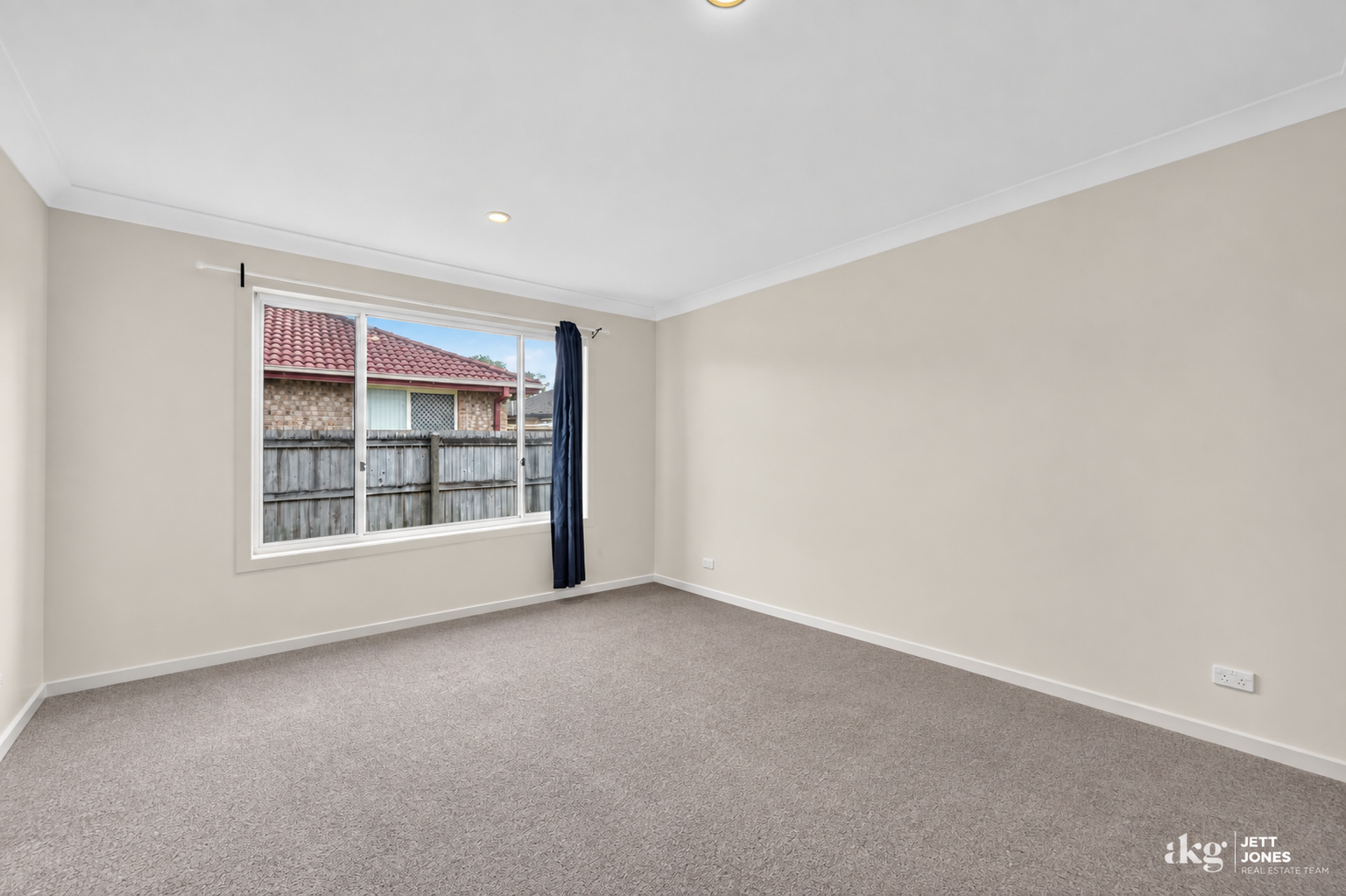 18 Lake Wivenhoe Court — photo 14 of 21