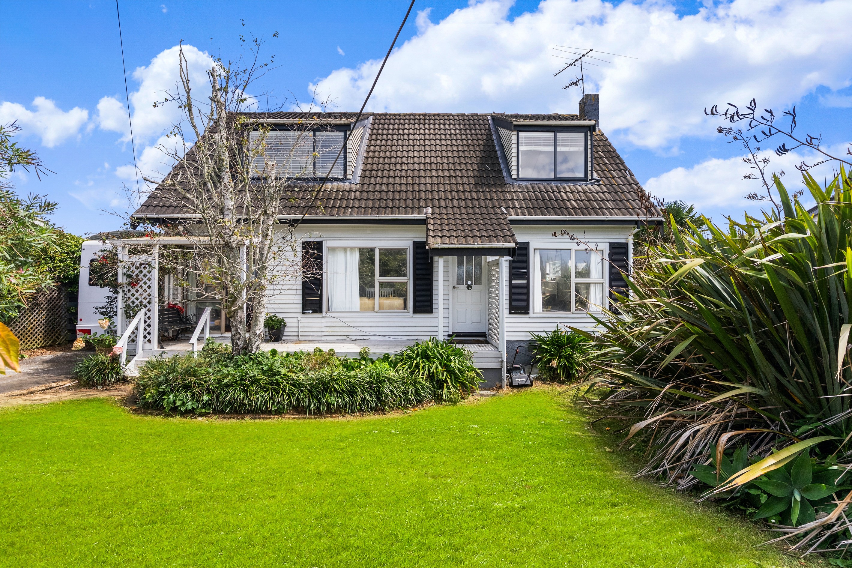 74 Forrest Hill Road, Forrest Hill, North Shore City