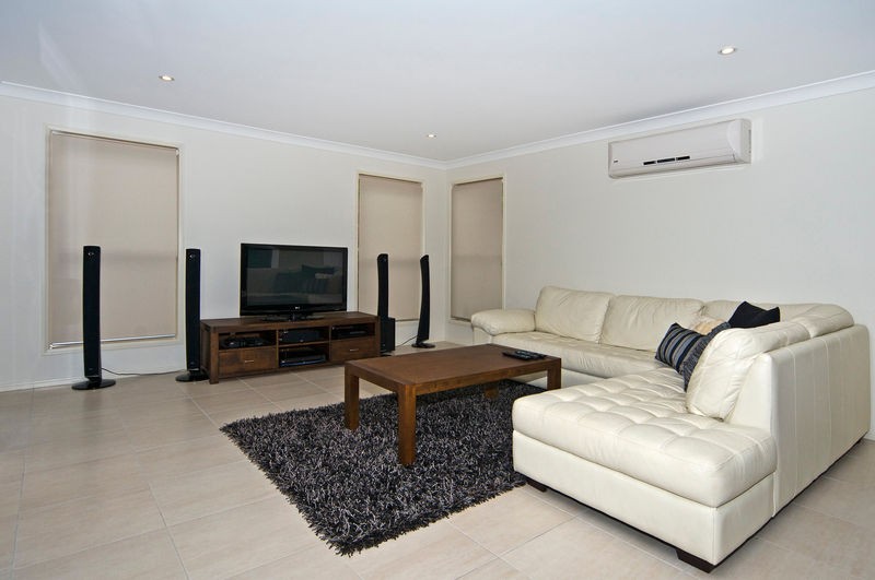 1/155 Handley Street, Darling Heights, QLD 4350