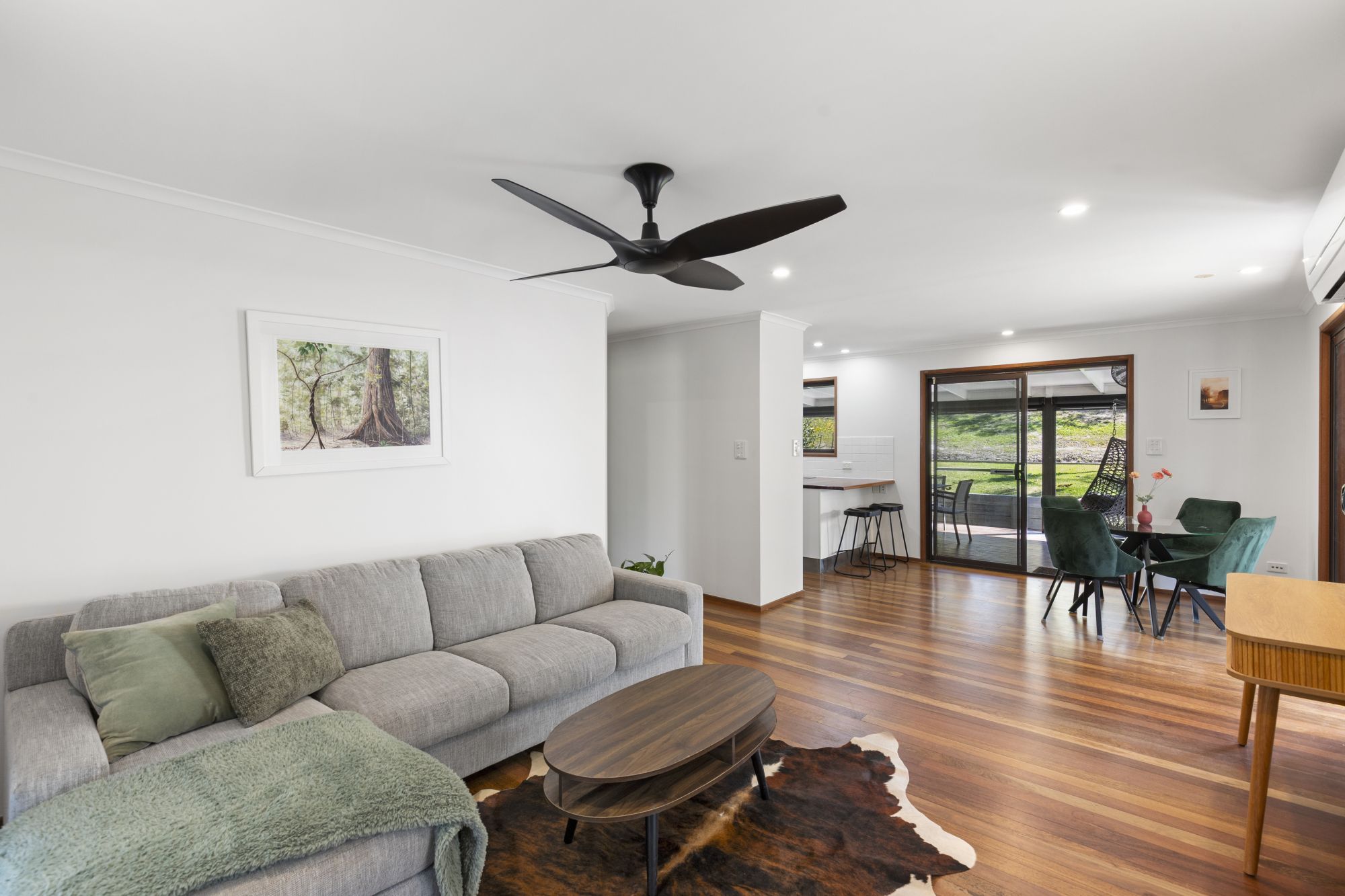 11 Connemara Road — photo 6 of 30