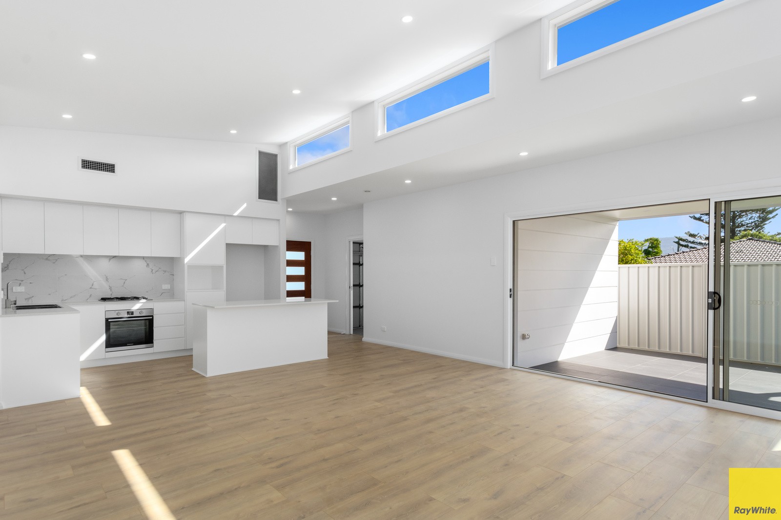 161a Princes Highway, Dapto, NSW 2530