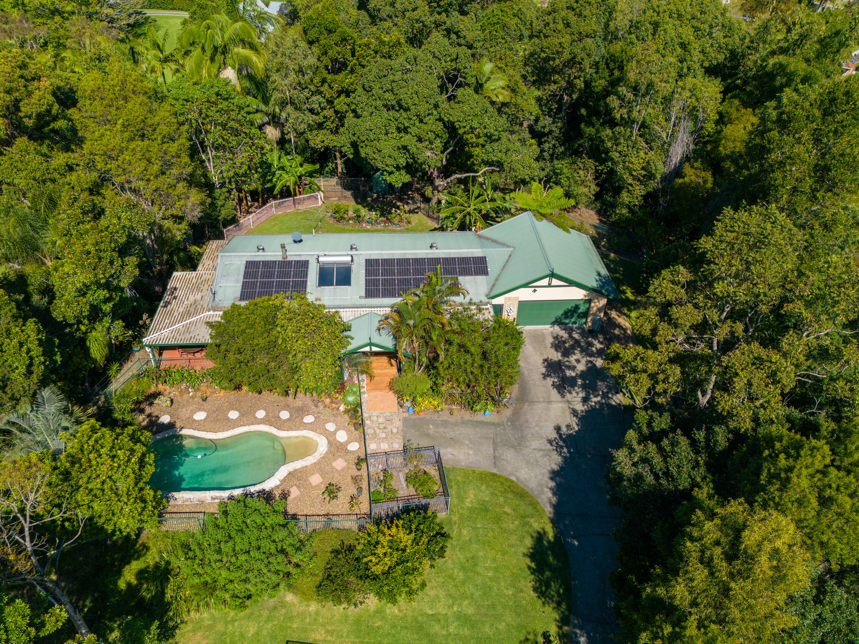 6 Keerong Court, Tallebudgera, QLD 4228