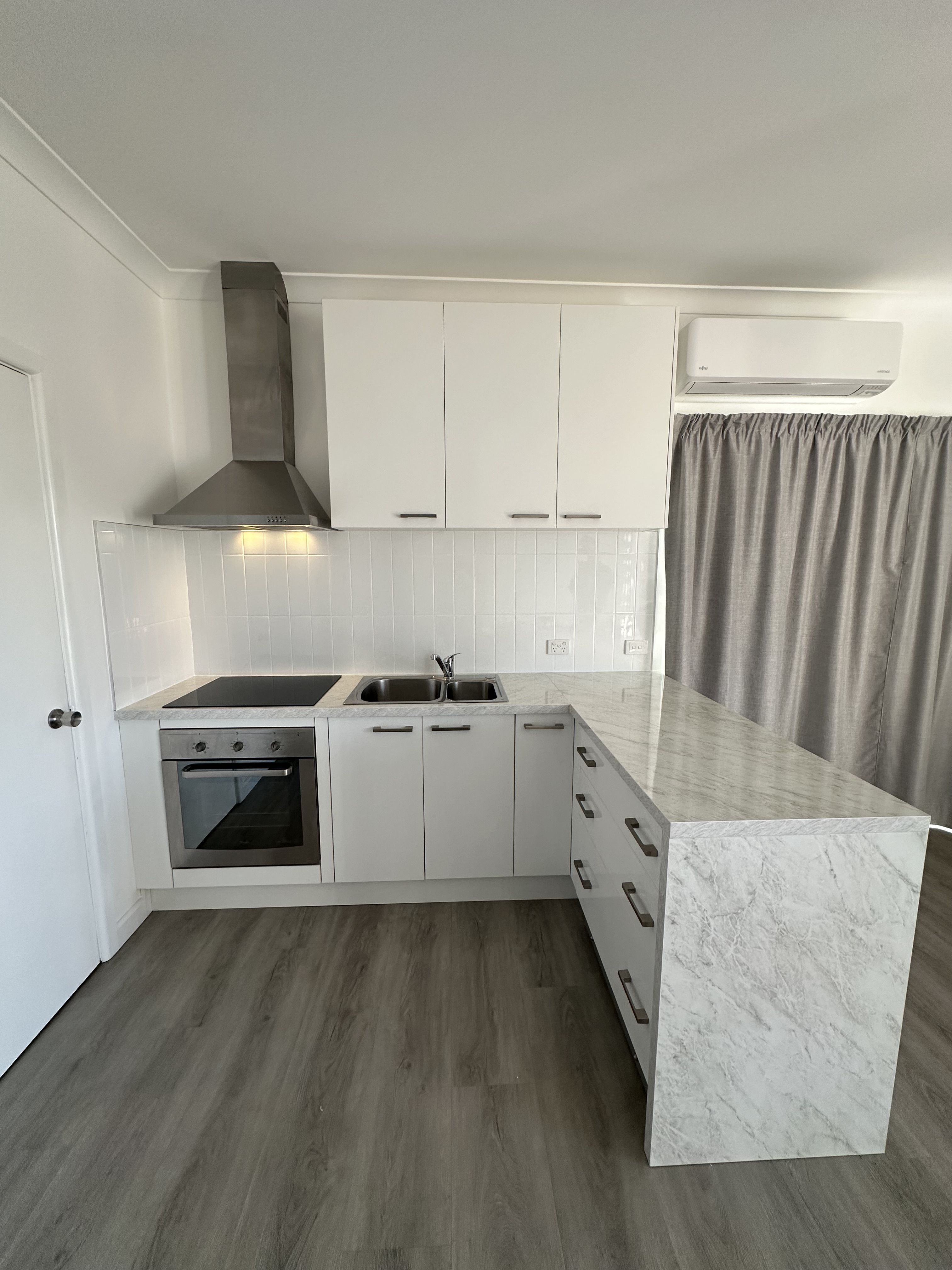 58 Mackellar Street — photo 3 of 9