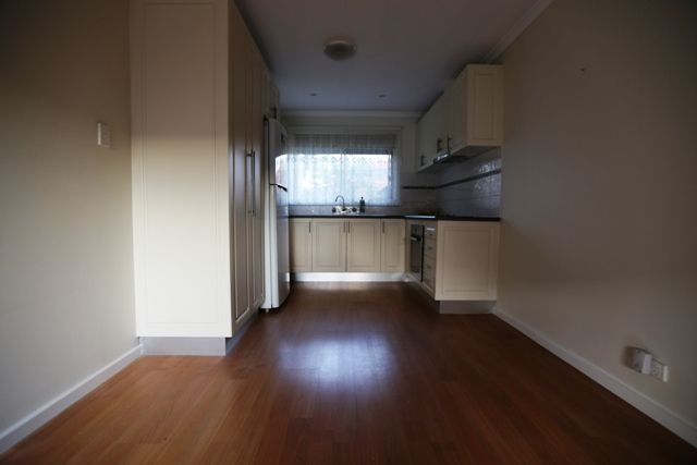 1/5 Edmund Street, Dallas, VIC 3047
