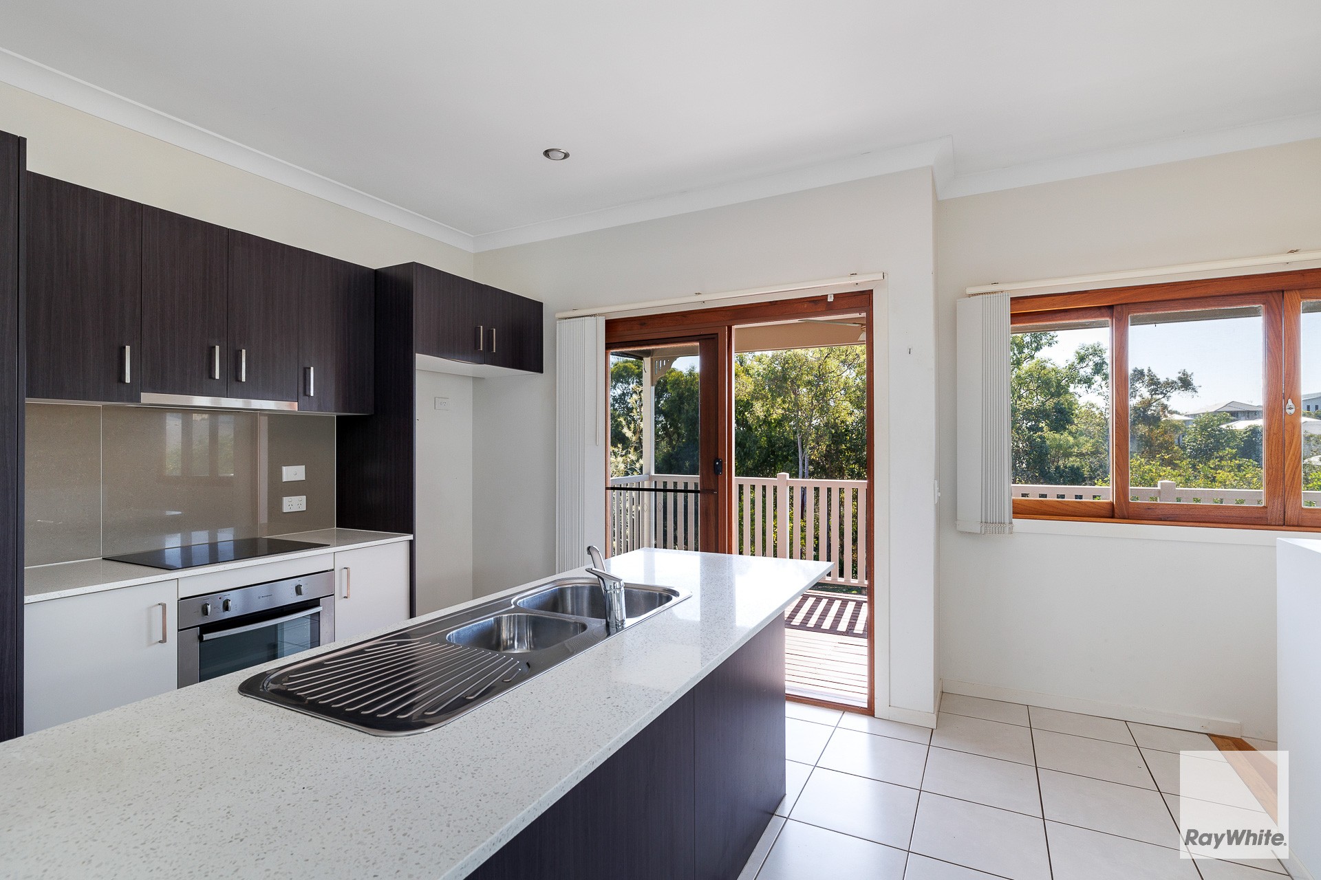 37 Waterside Drive, Springfield Lakes, QLD 4300