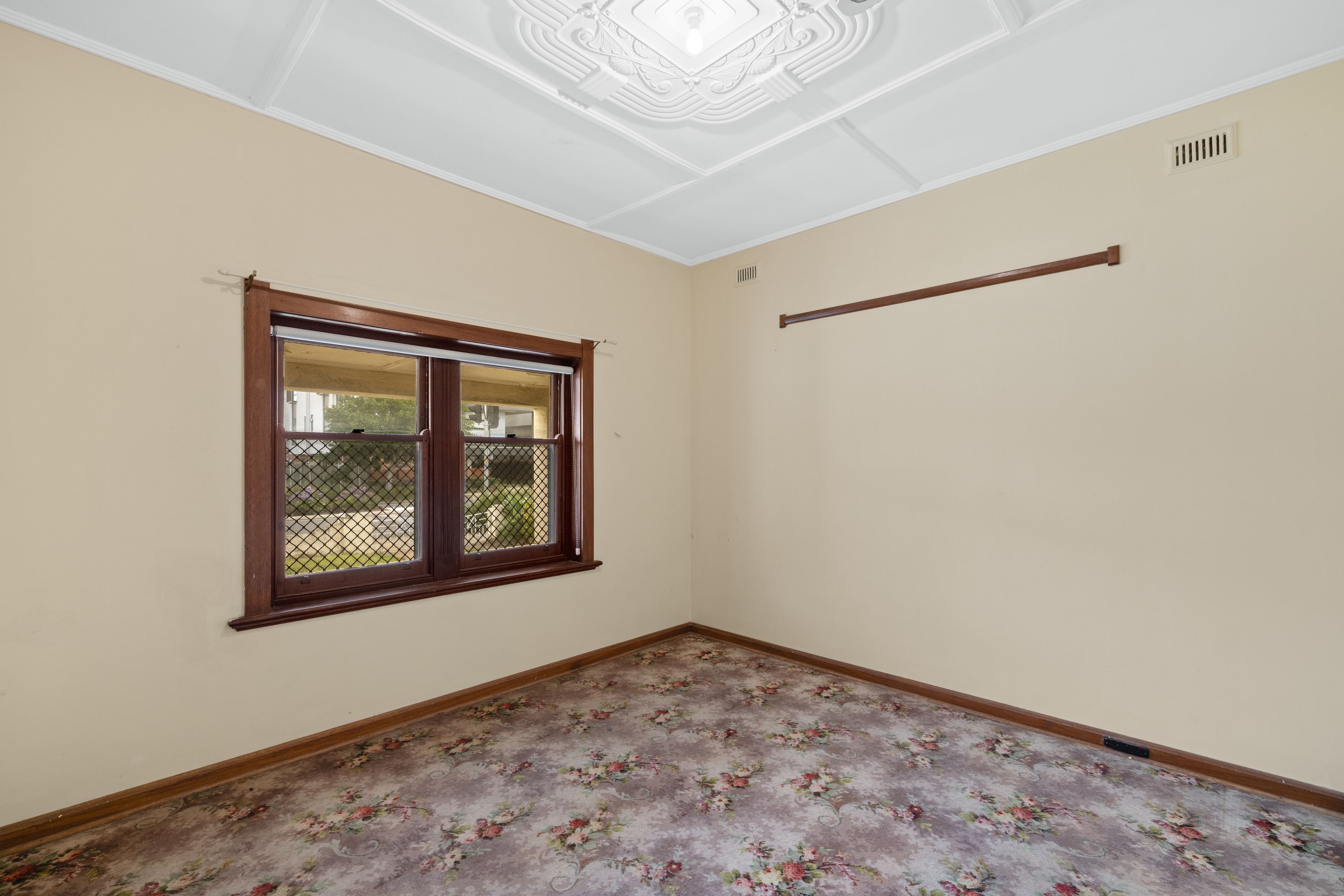 153 Churchill Road — photo 10 of 25