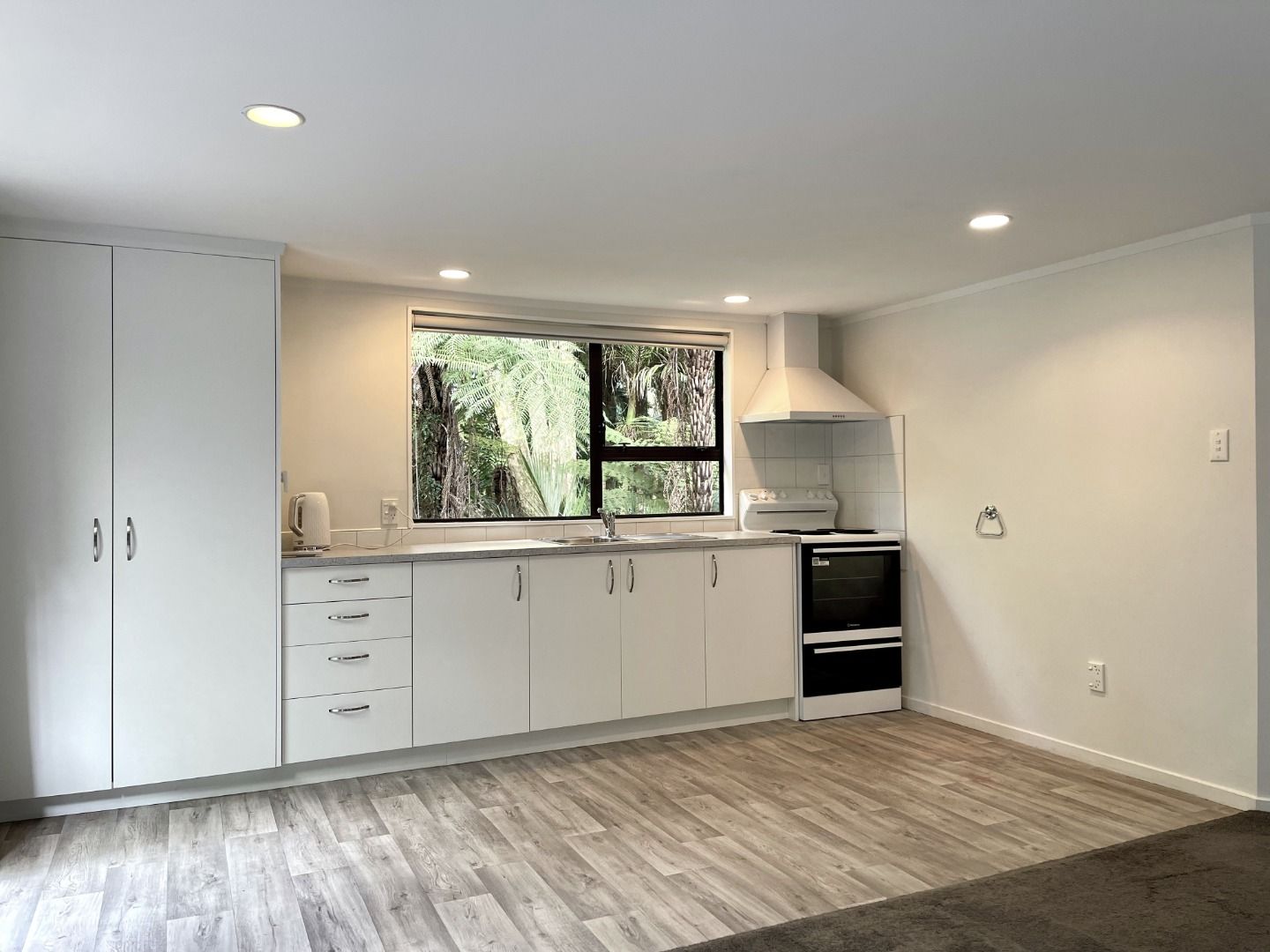 1/57 Tainui Road, Titirangi, Waitakere City