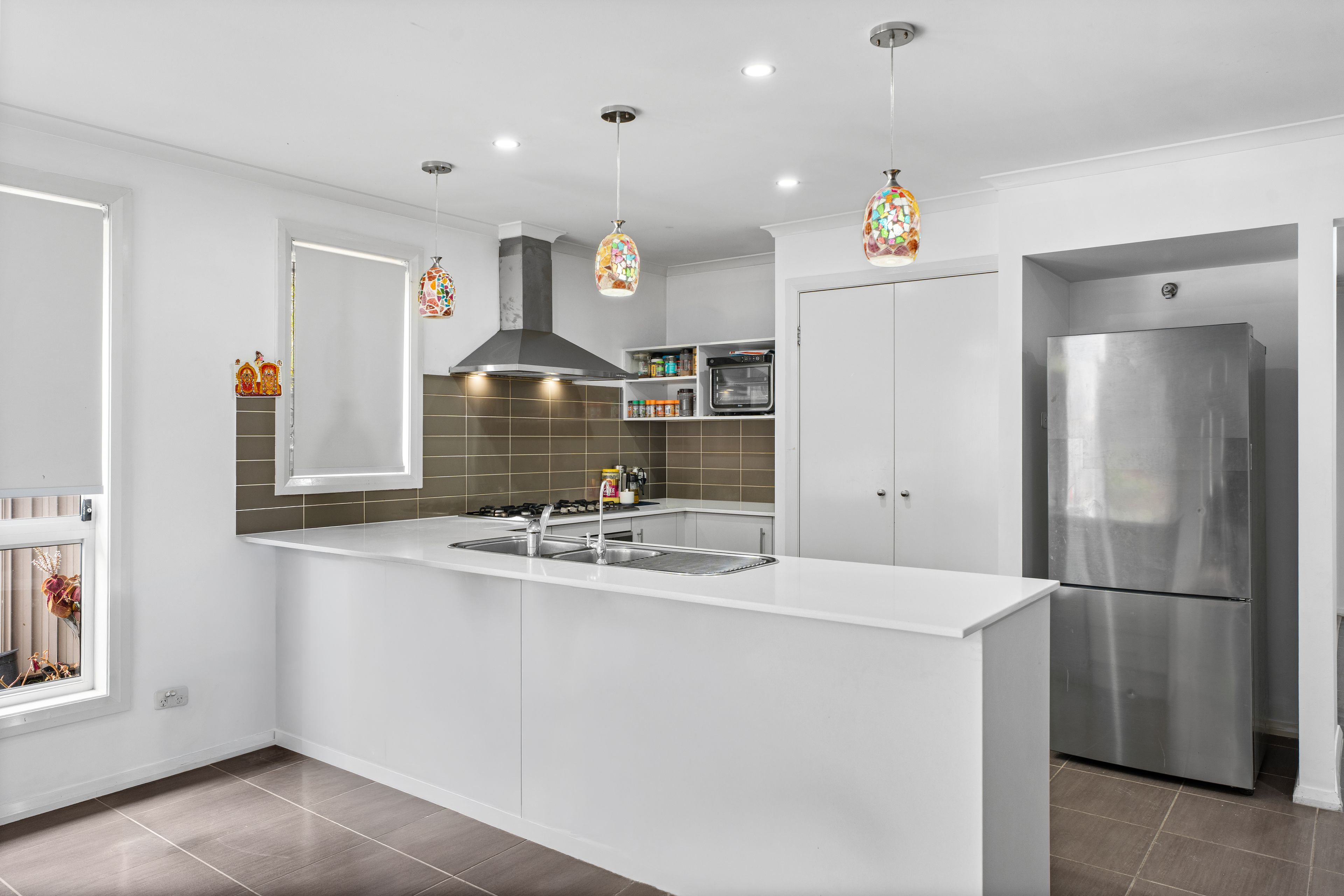 66 Cullen Avenue — photo 4 of 18