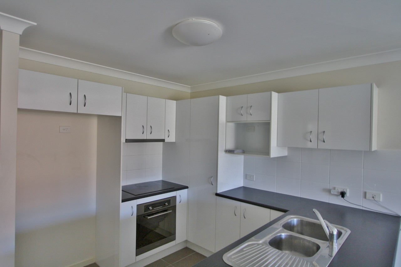 2/19 McCurley Street, Wynnum West, QLD 4178