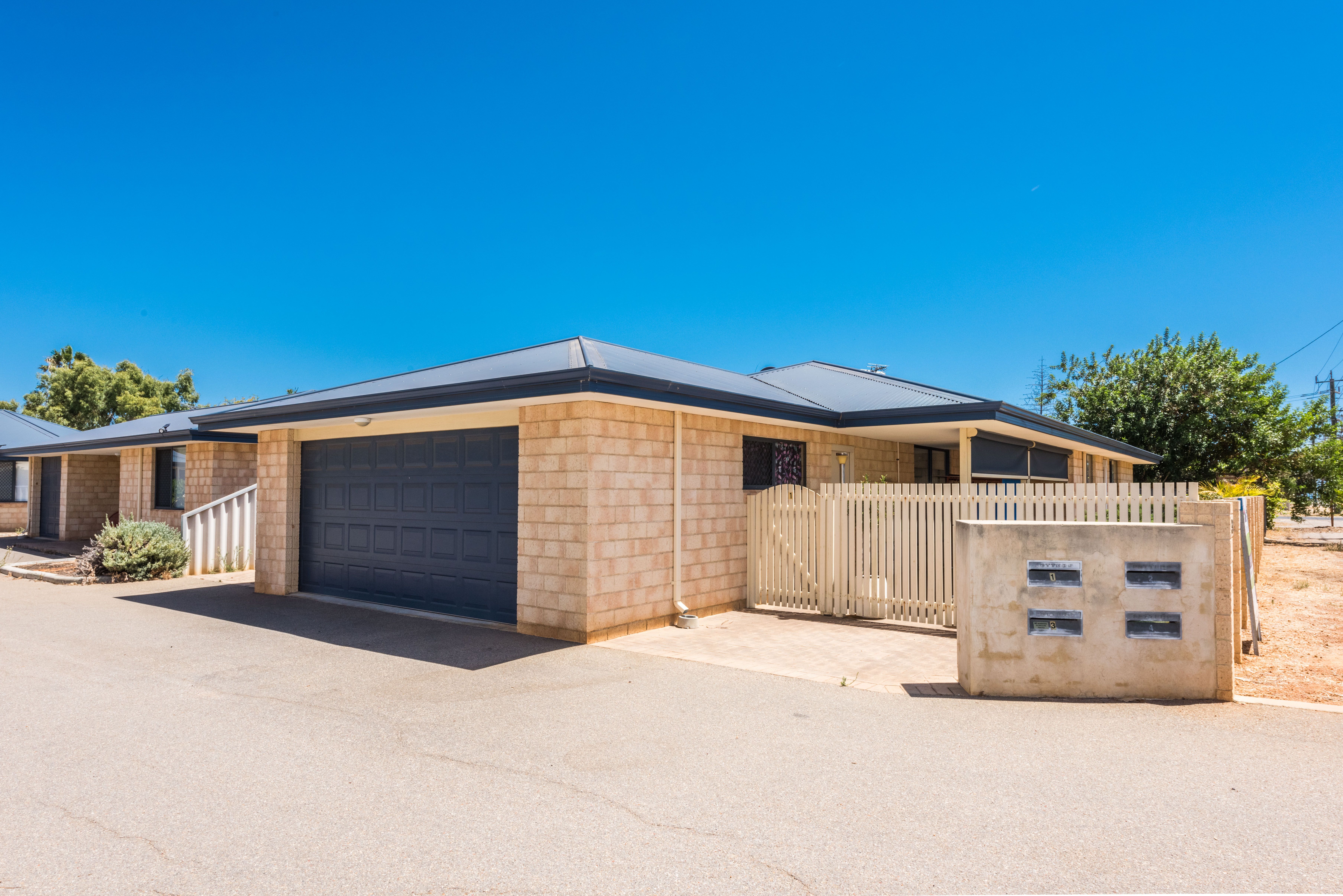 38 Crowtherton Street, Bluff Point WA 6530