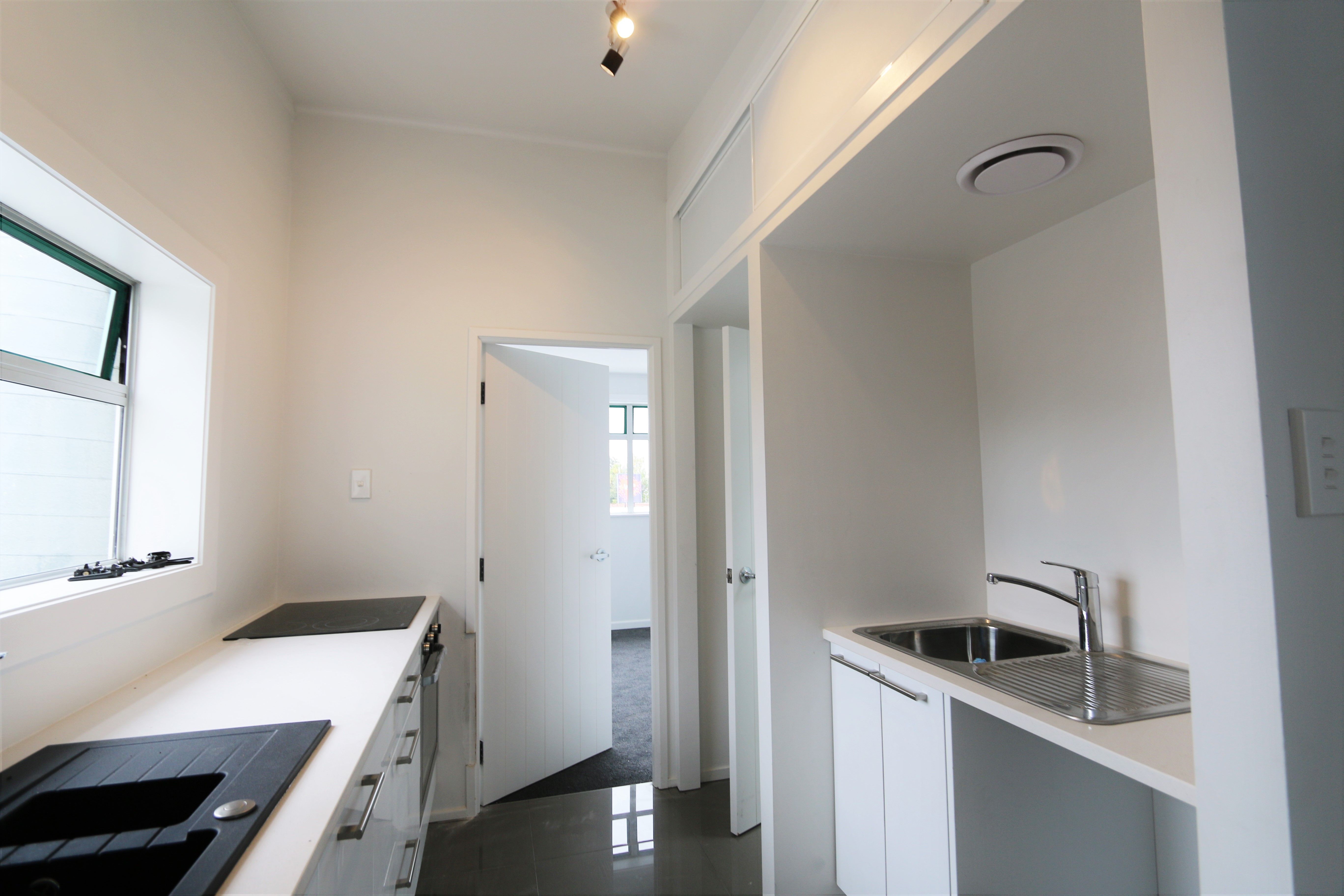 3/70A Tawa Road, One Tree Hill, Auckland City 1051 Leased House Ray