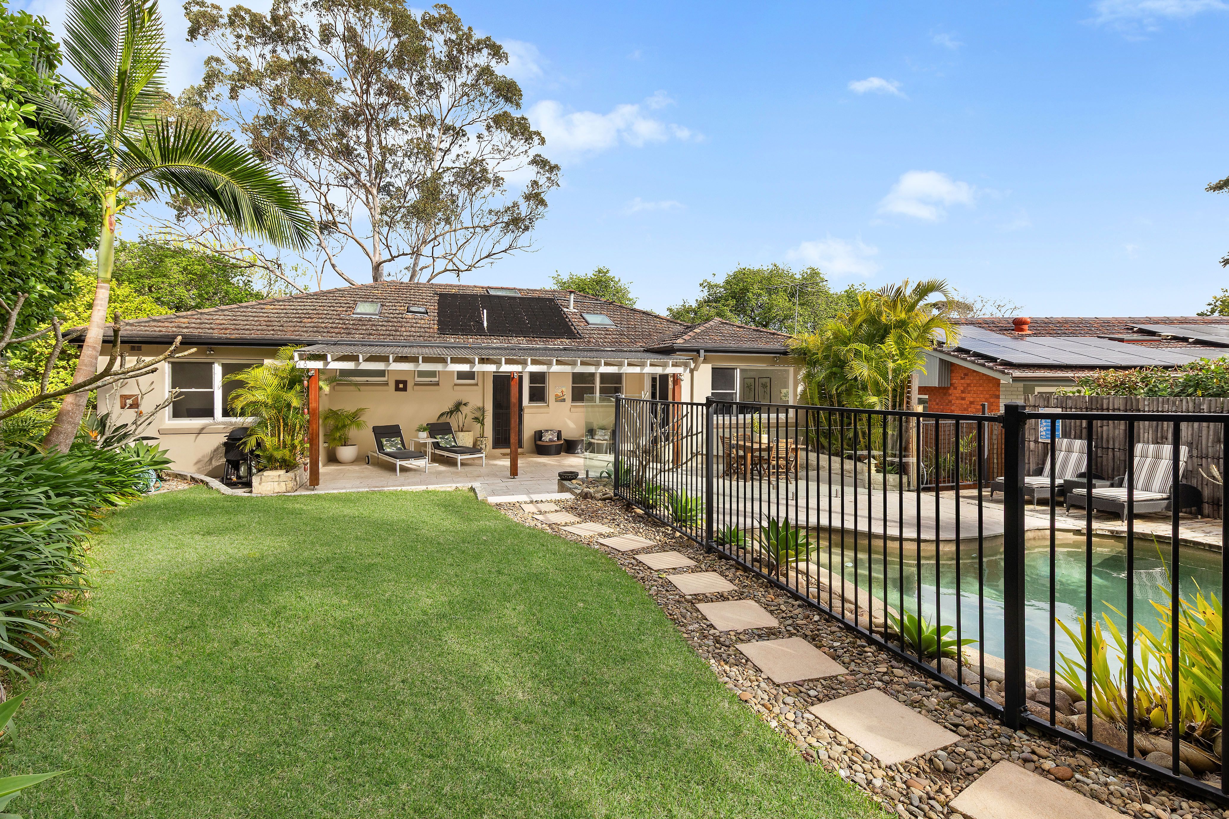 9 Ashburton Avenue — photo from Ray White Upper North Shore