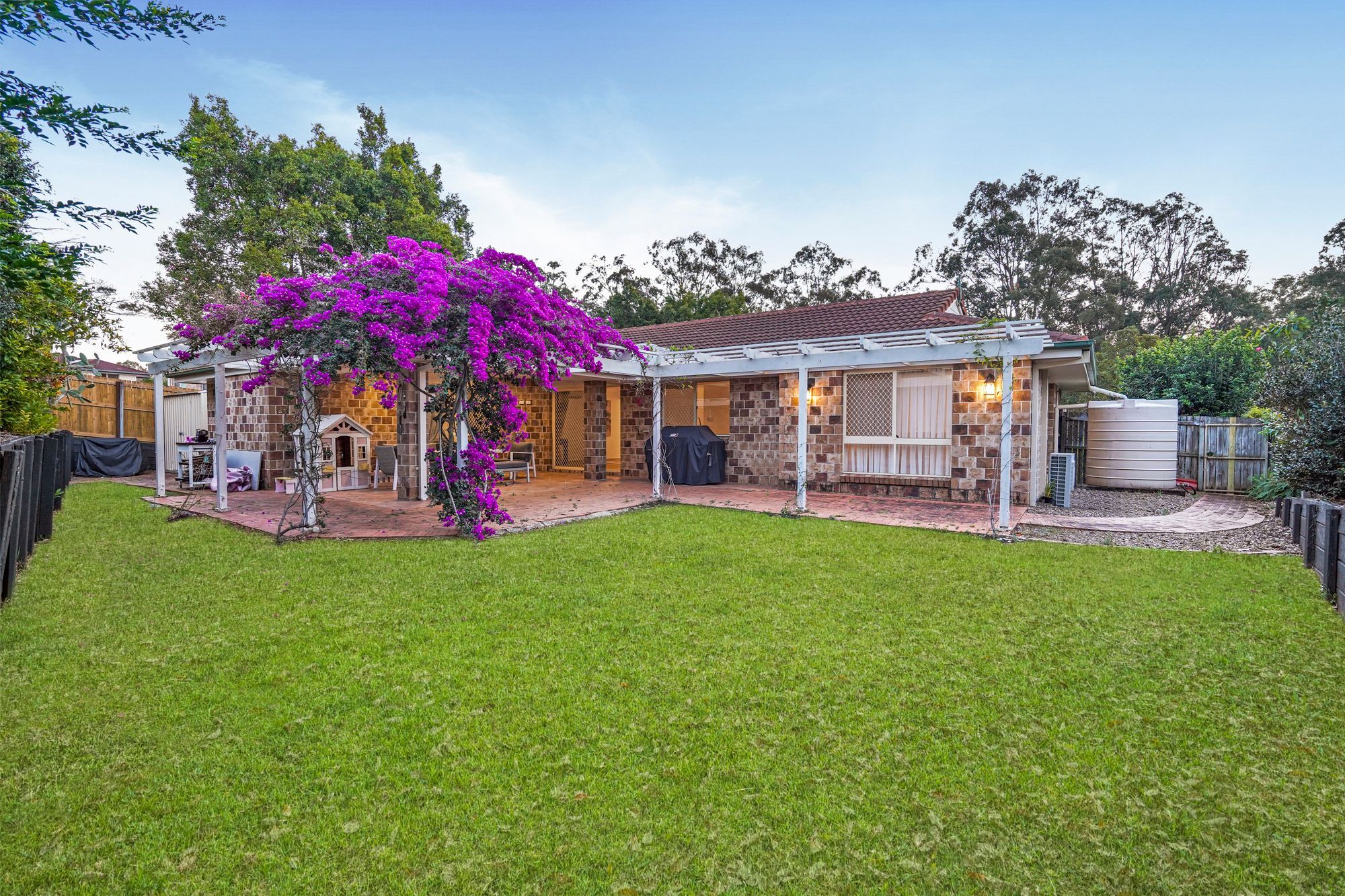 104 Bangalow Street — photo 8 of 12