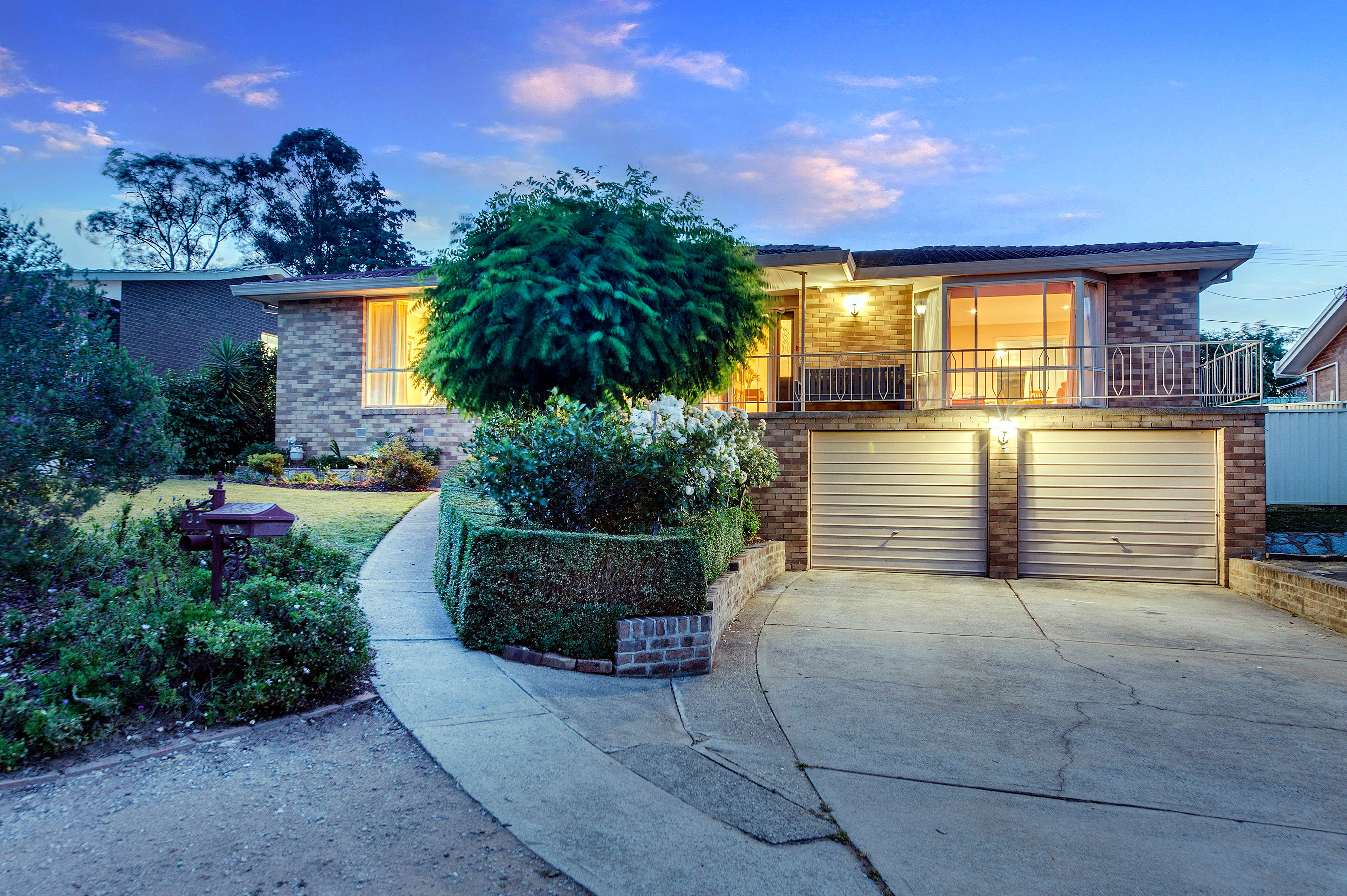 30 Davis Street, Weetangera, ACT 2614