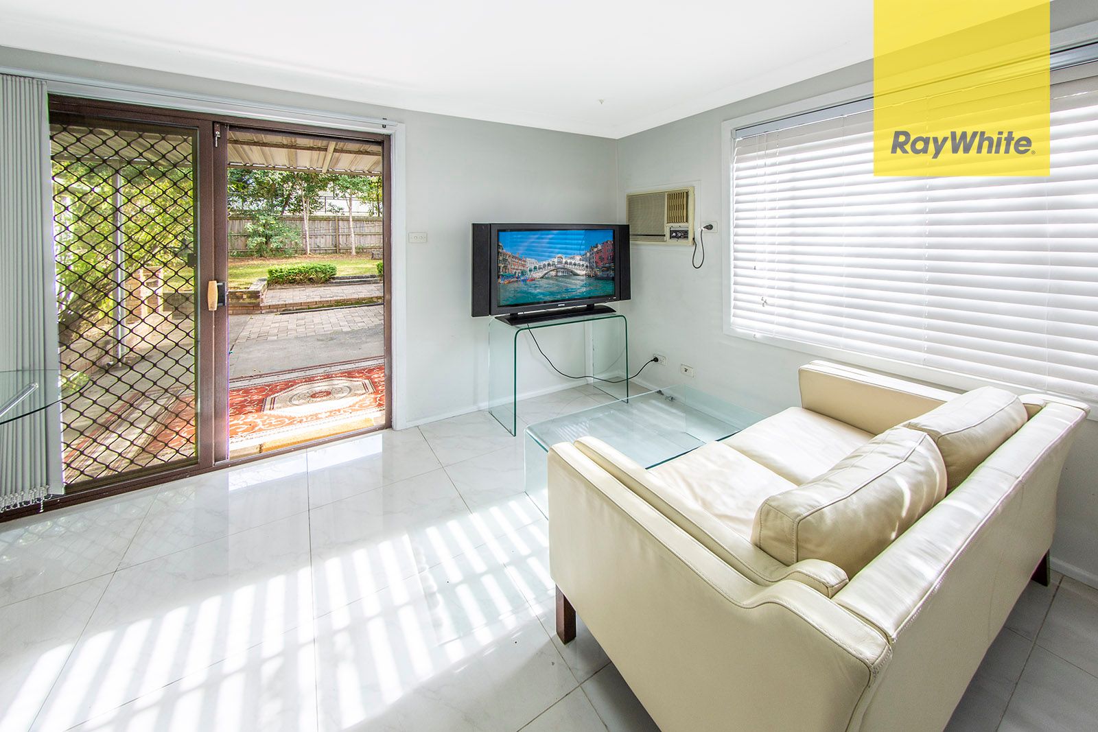17B Balmoral Road, Northmead, NSW 2152