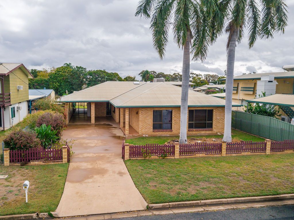 81 Retro Street, Emerald QLD 4720