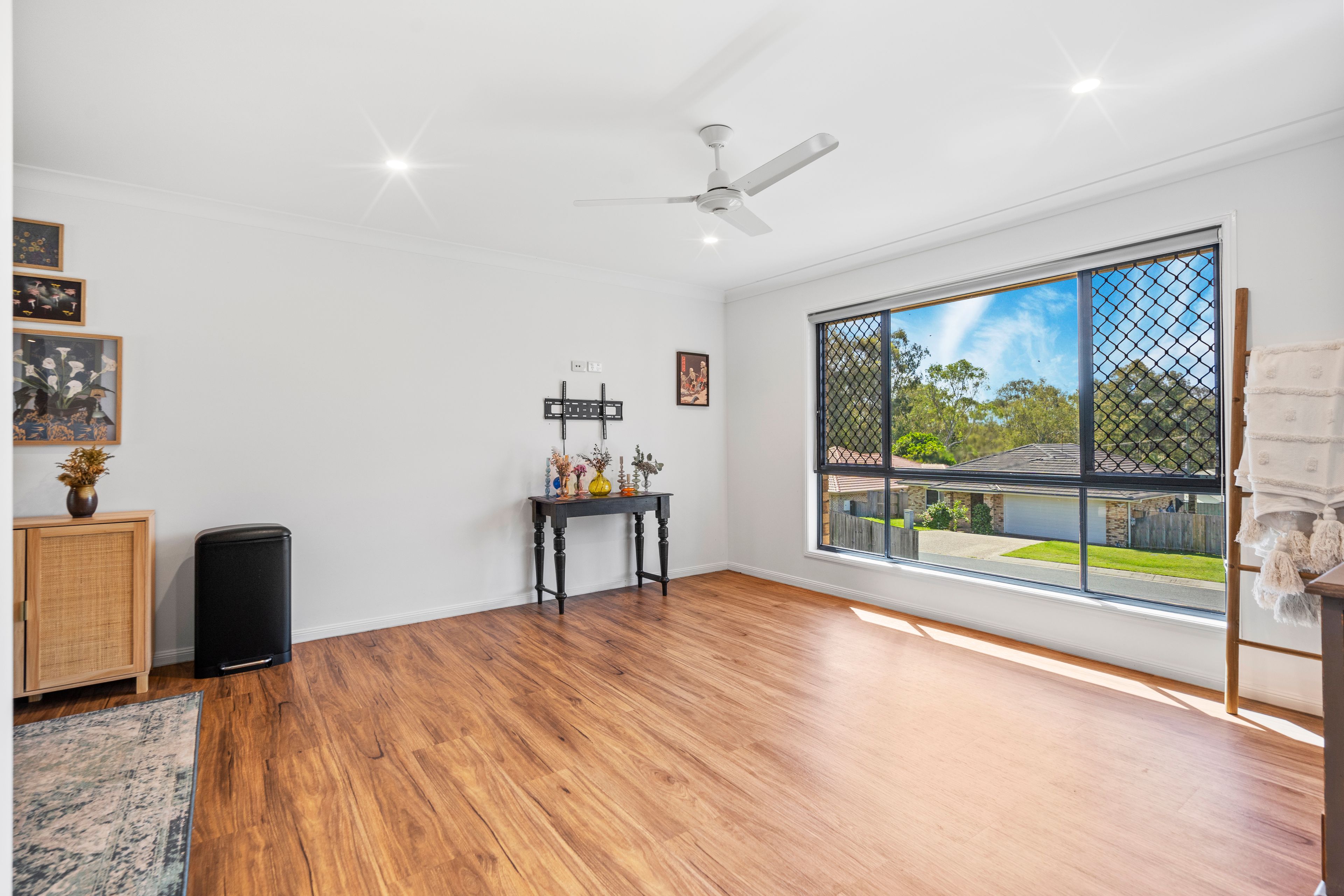 18 Chanel Court, Wulkuraka, QLD 4305