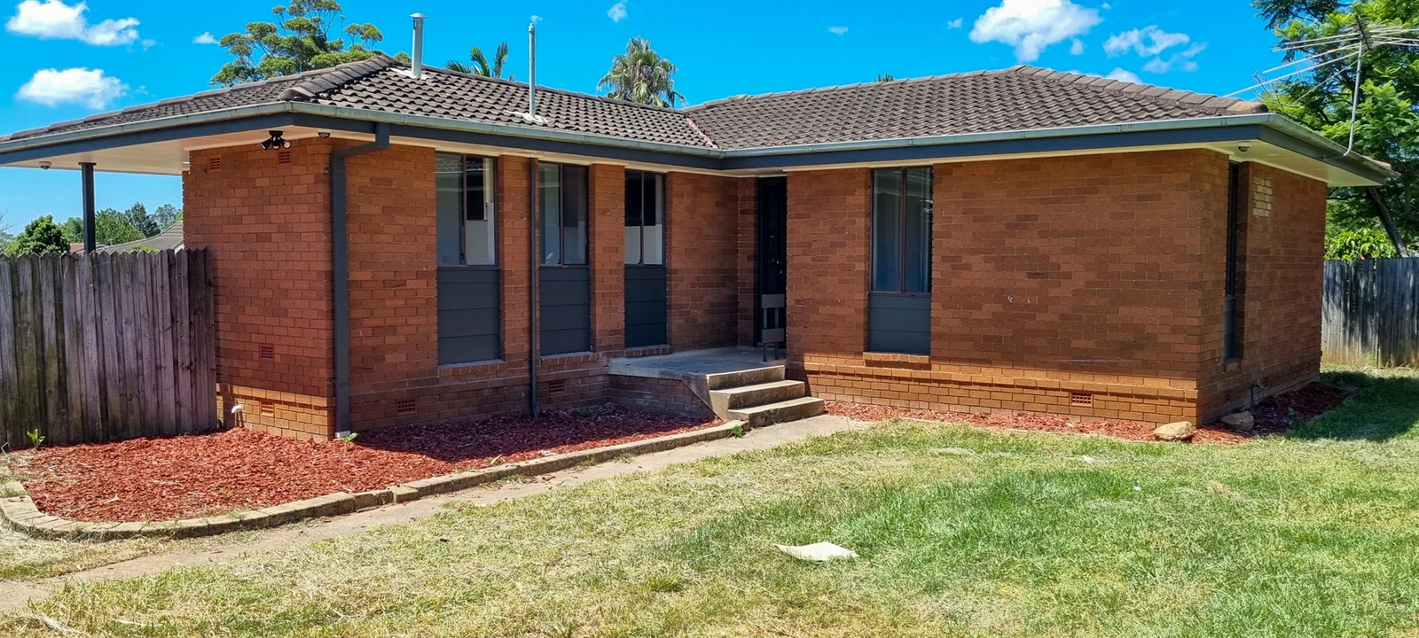 302 Riverside Drive, Airds, NSW 2560