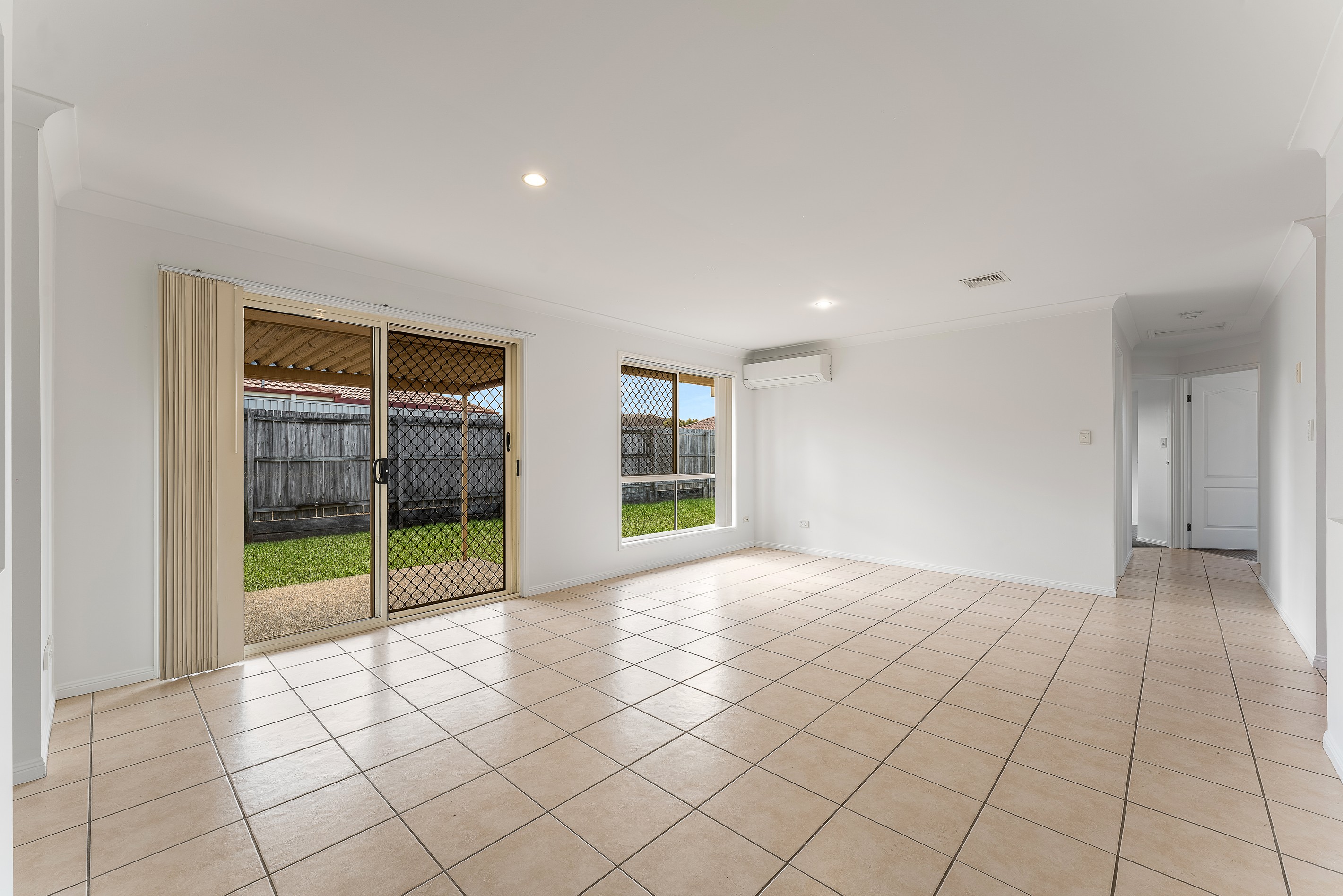 46 Rachel Drive, Crestmead, QLD 4132