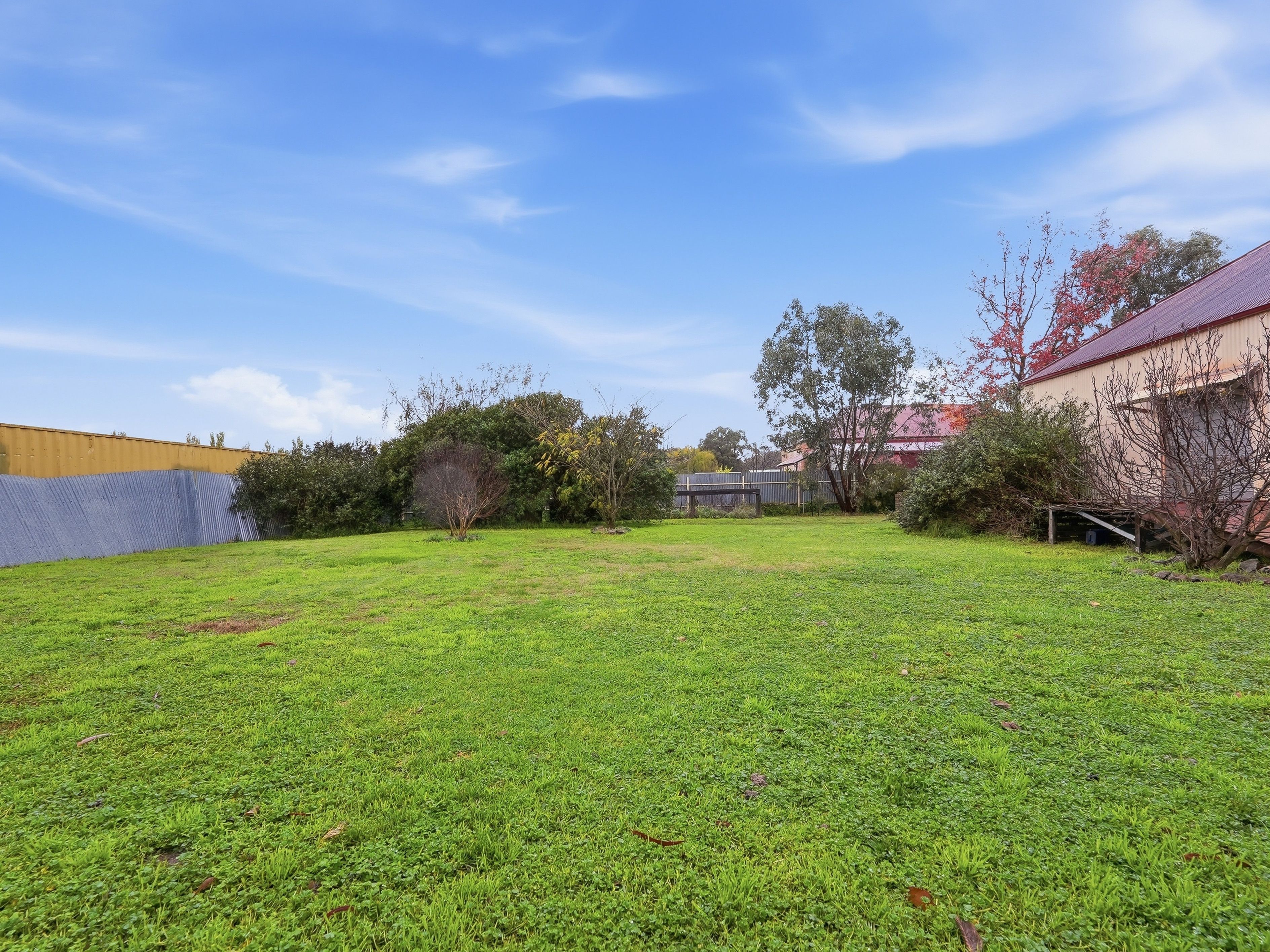 11-13 Olive Street — photo 15 of 25