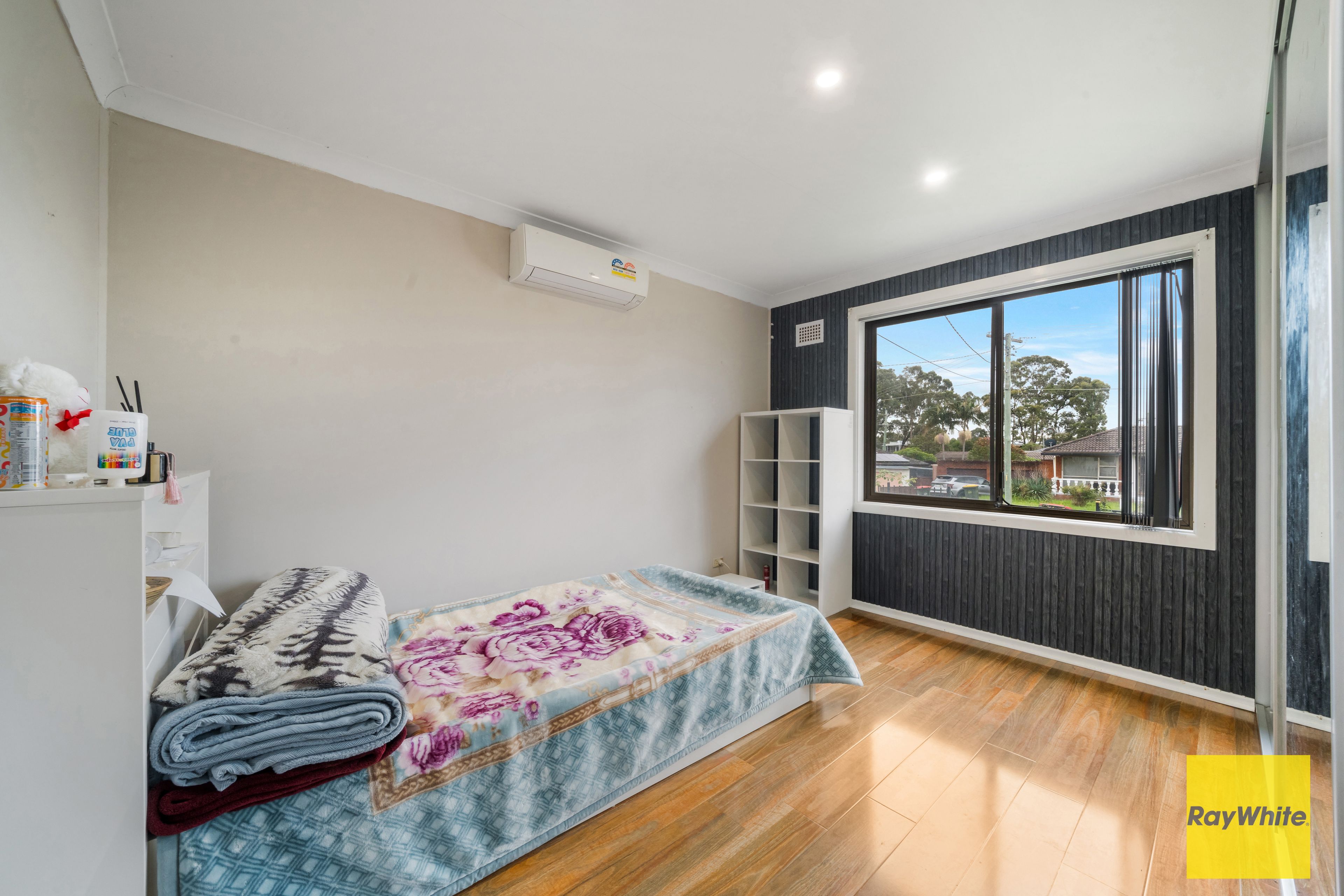 10 Farningham Street — photo 9 of 13
