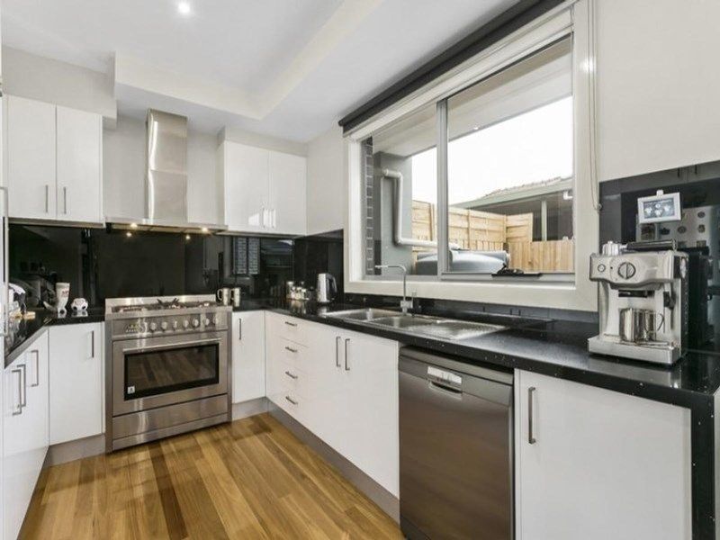 2/254 West Street, Glenroy, VIC 3046