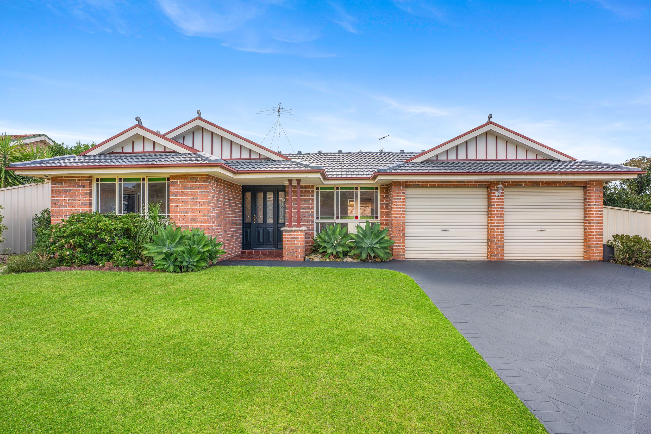 23 Wollabi Crescent, Glenmore Park, NSW